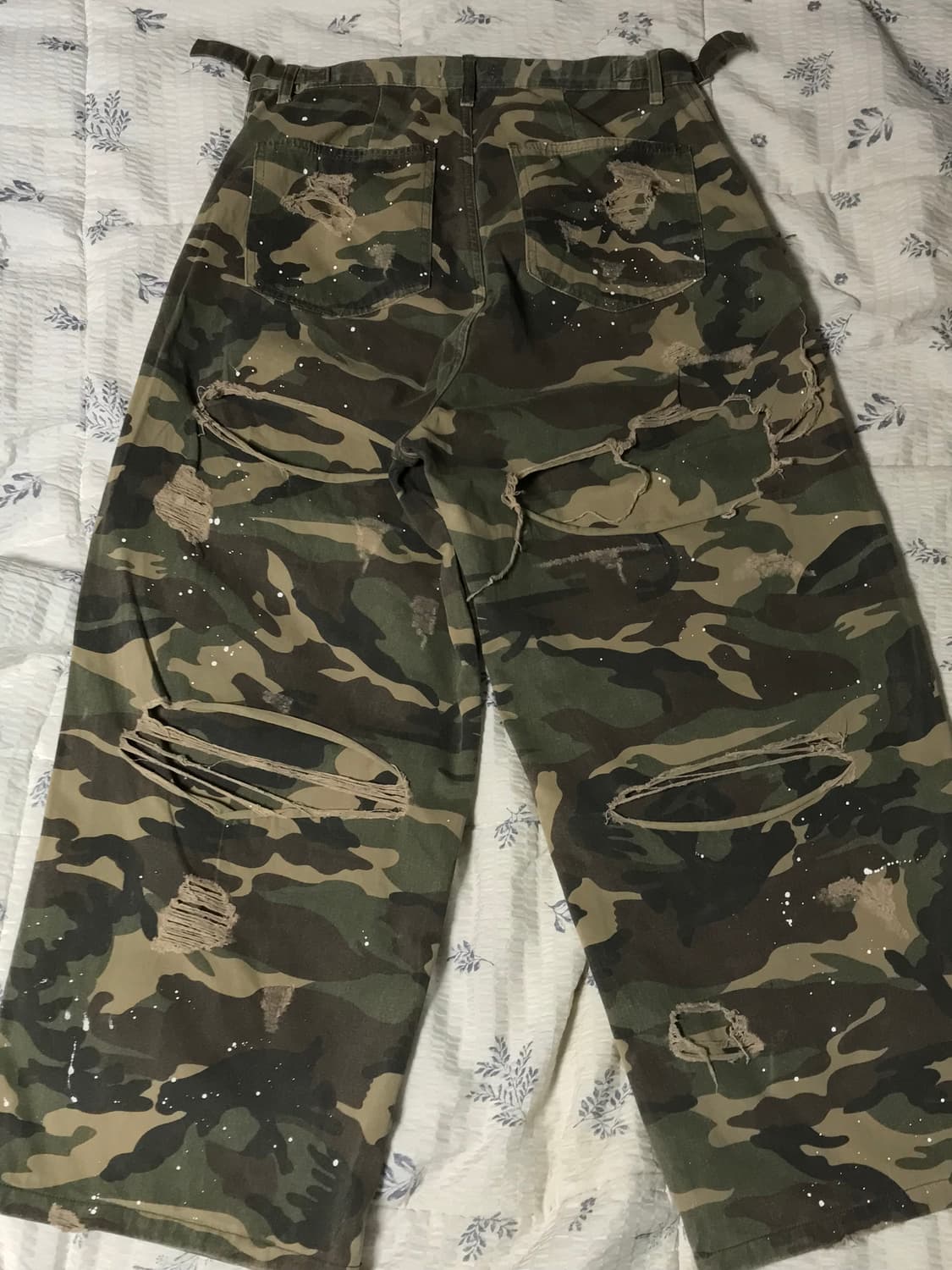 크랙로즈 디스트로이드 카모팬츠 페인팅 상품이미지3