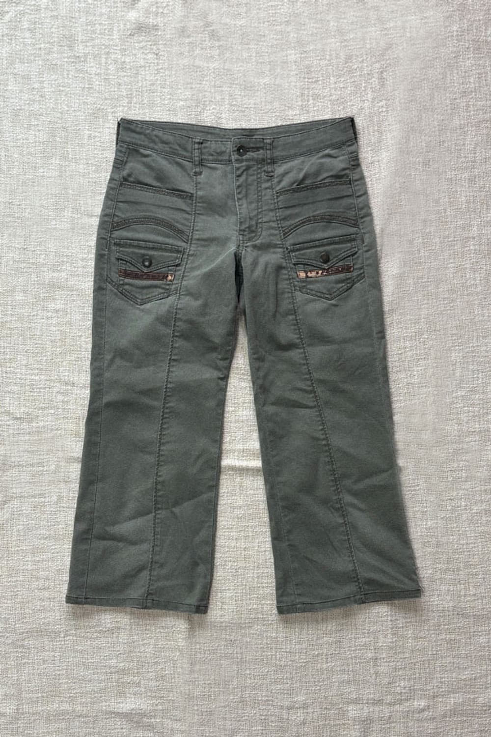 Avant-Garde Multi-Pocket Capri Pants 상품이미지5
