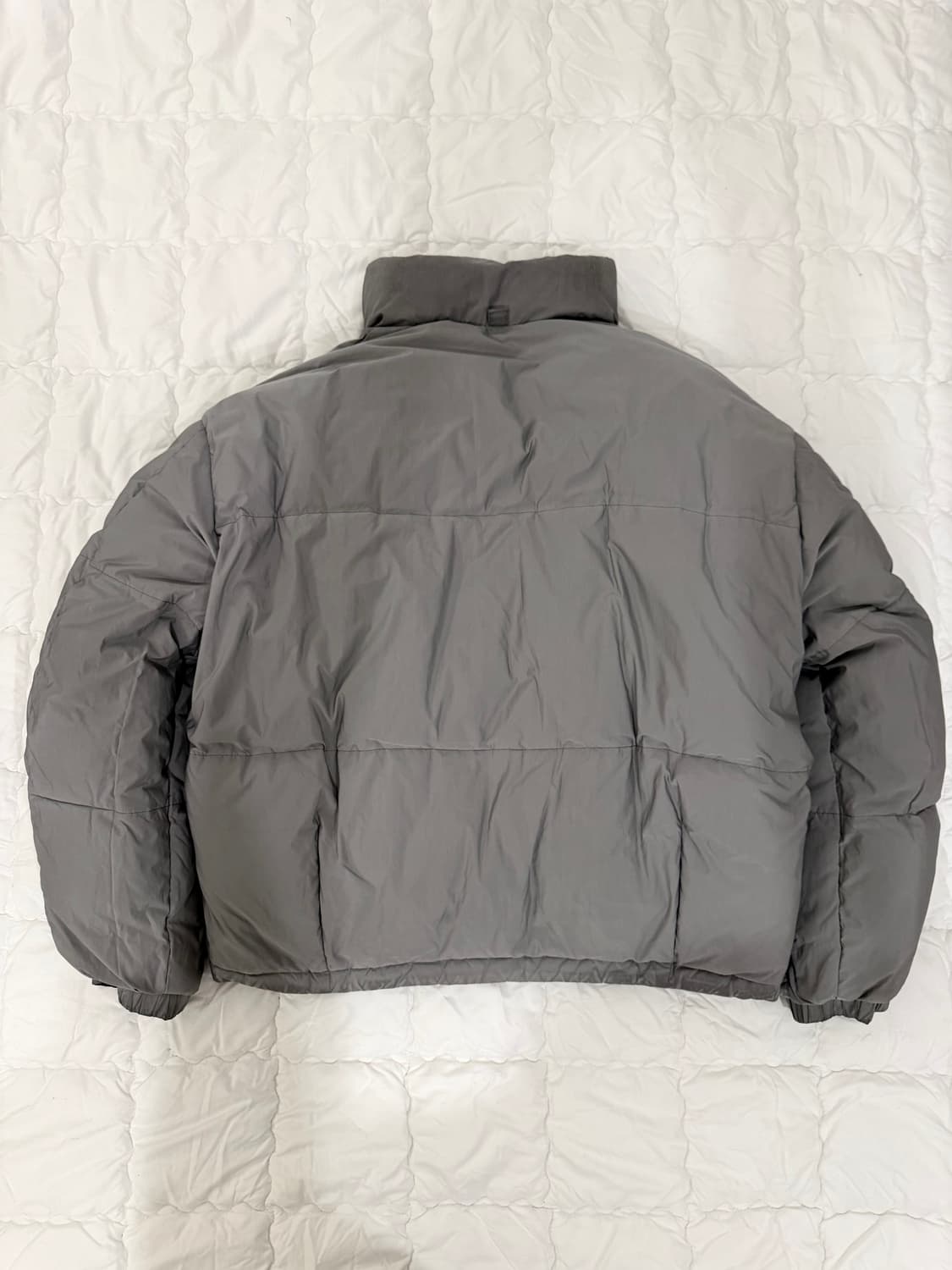 비이커 리버시블 숏패딩 블랙/그레이 상품이미지4