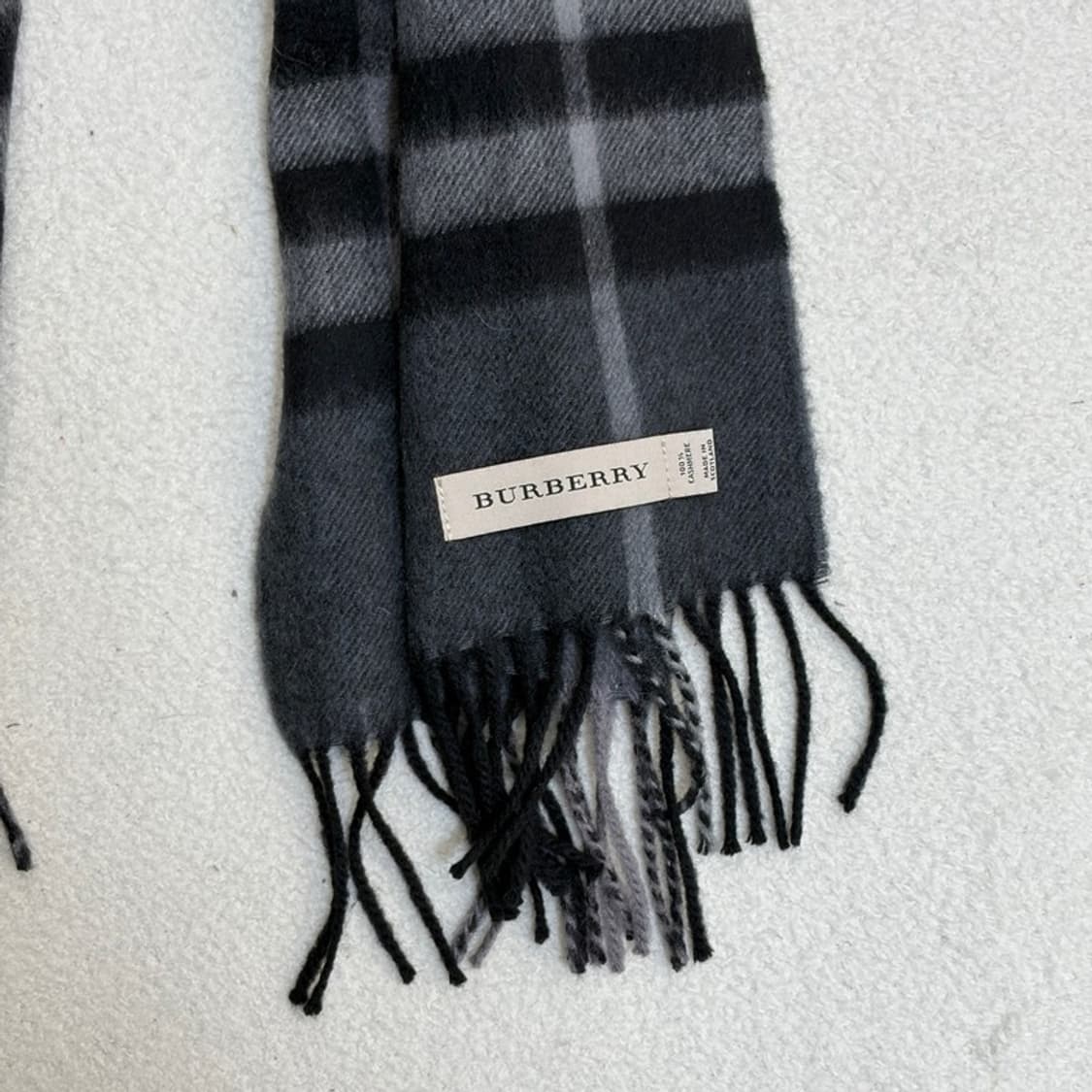 BURBERRY 체크 100% 캐시미어 머플러 상품이미지2