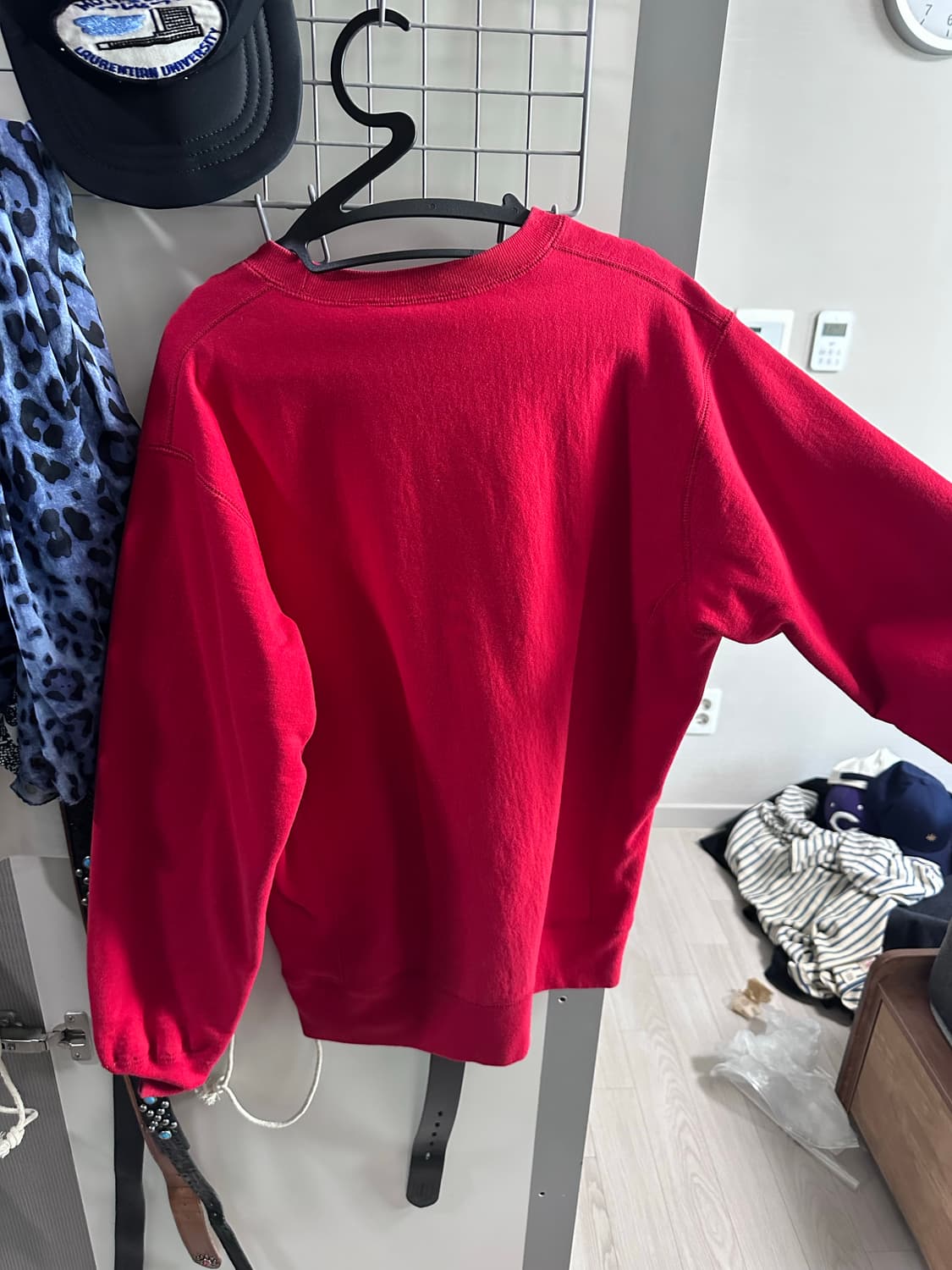 Supreme 아치 로고 맨투맨 (레드 / Made in Canada) 상품이미지2