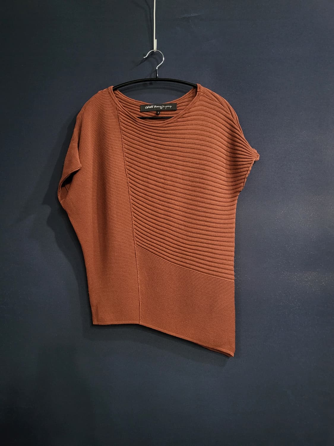 오브제 언발란스 니트 상품이미지1