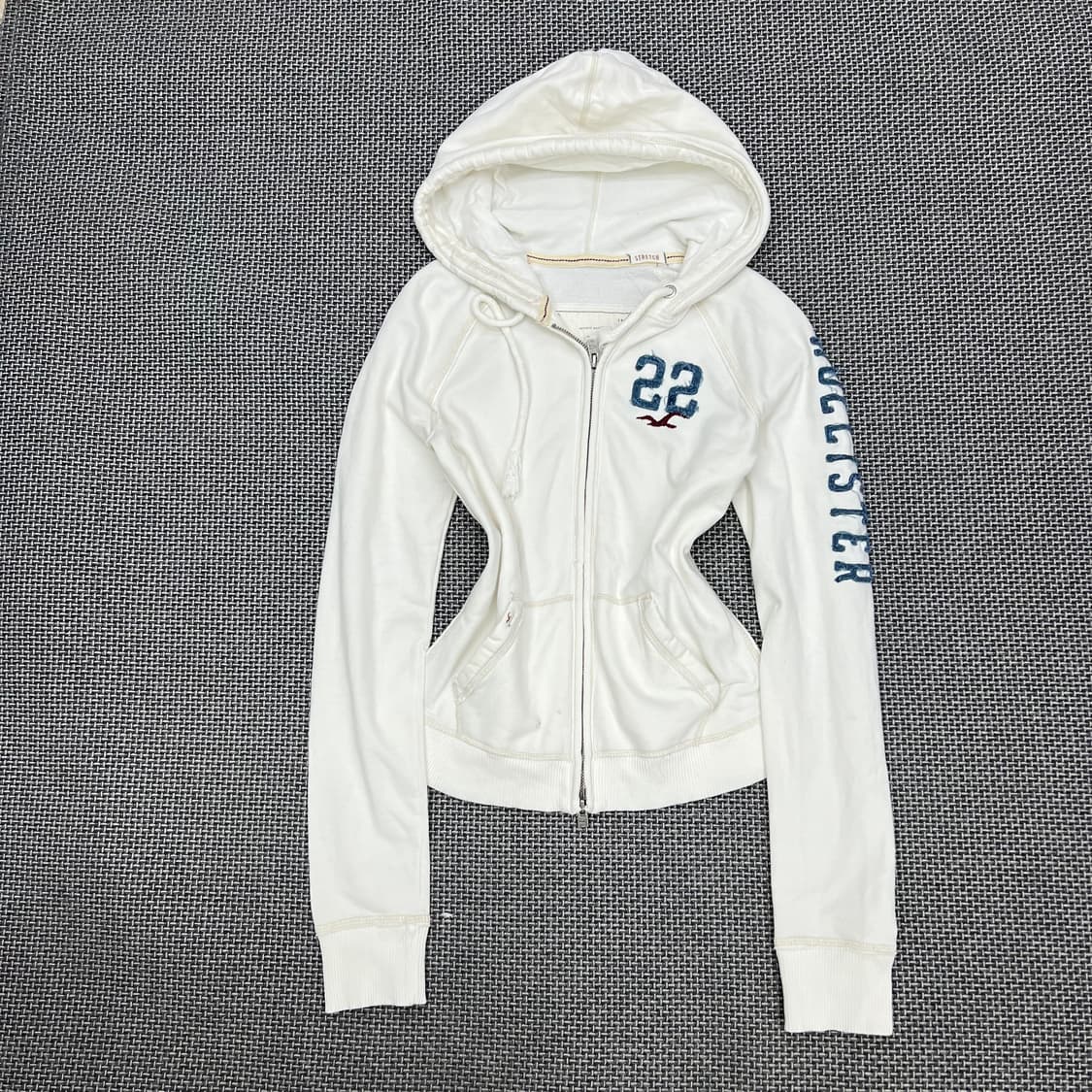 착샷O 홀리스터 화이트블루 암레터링 후드집업 상품이미지1