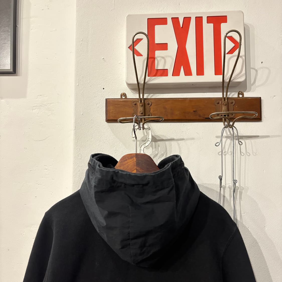 씨피컴퍼니 렌즈 더블 후드 집업 상품이미지5