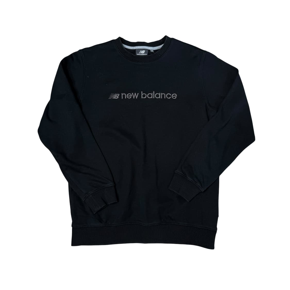 뉴발란스 맨투맨 상품이미지1