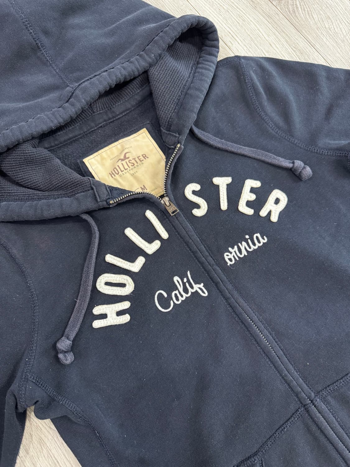 홀리스터 네이비 슬림핏 후드집업 상품이미지5