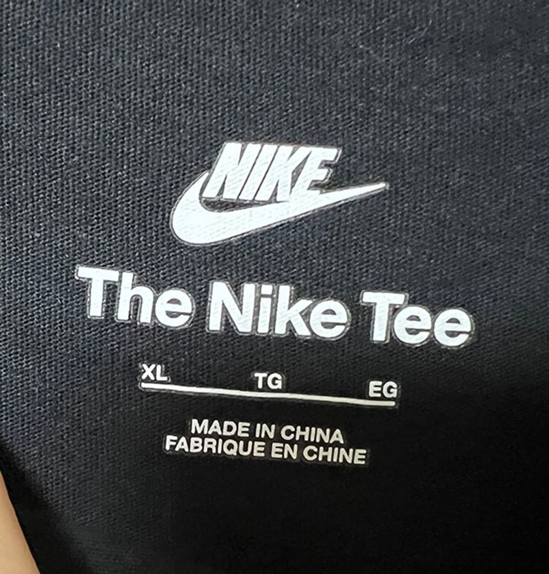NIKE 나이키 NSW 클럽 남자 반팔티셔츠 블랙 라운드넥 L 100 상품이미지3