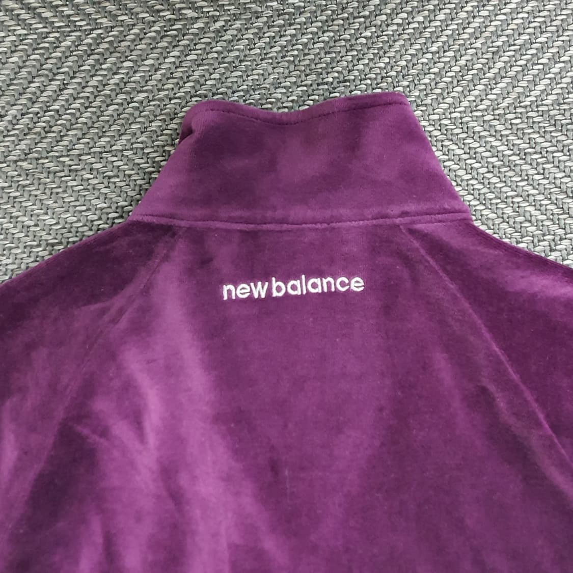 뉴발란스 벨벳 간절기 집업자켓 남자105 상품이미지8