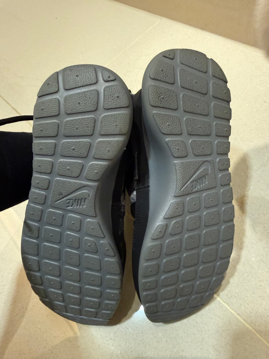 (1회착) 나이키 카모 방한 부츠 240 어그 등산 미들부츠 털신 패딩 상품이미지7