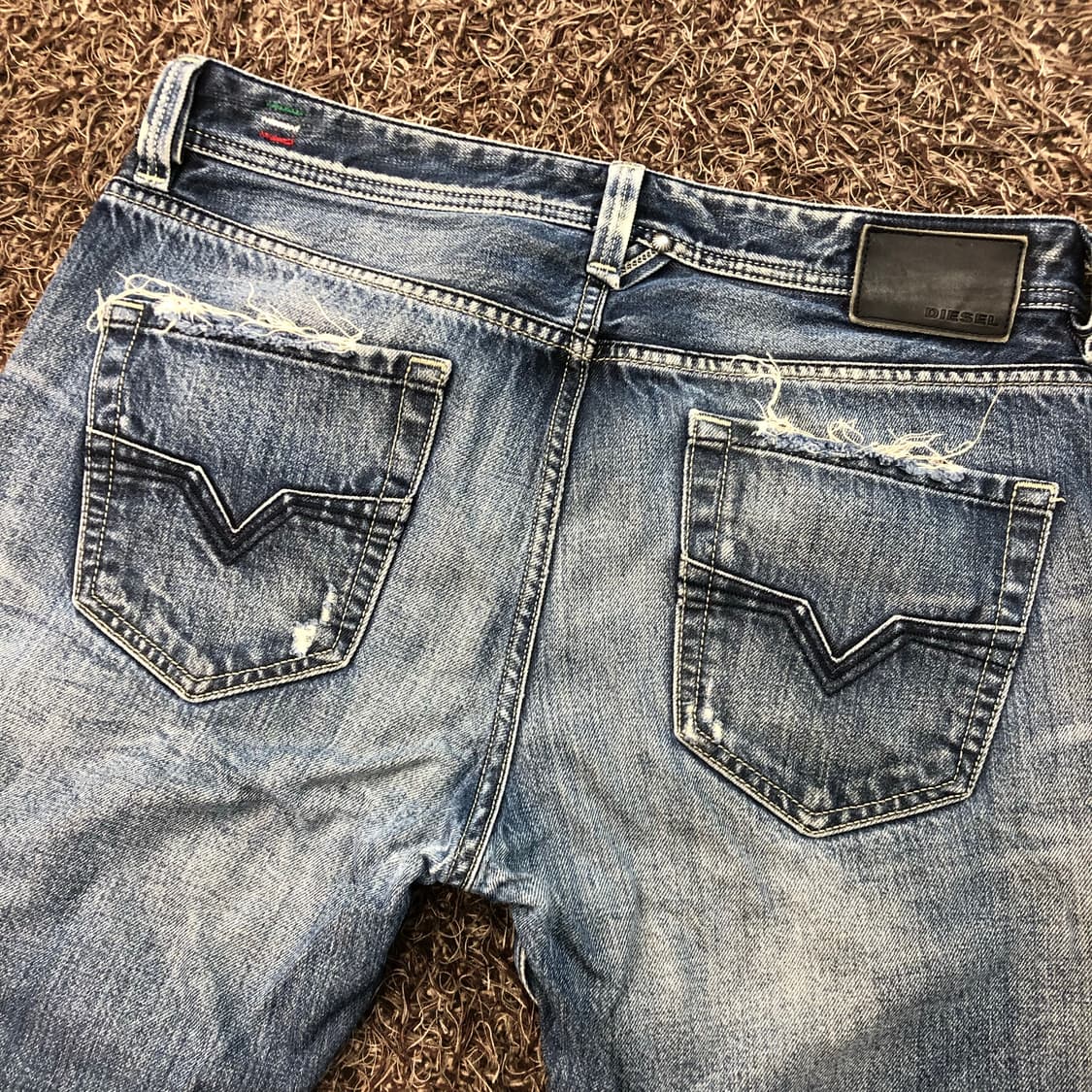 디젤 디스 워싱 데님 팬츠 상품이미지5