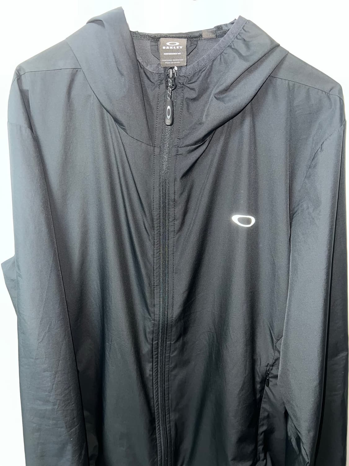 오클리 파운데이셔널 자켓 블랙아웃 바람막이 상품이미지2