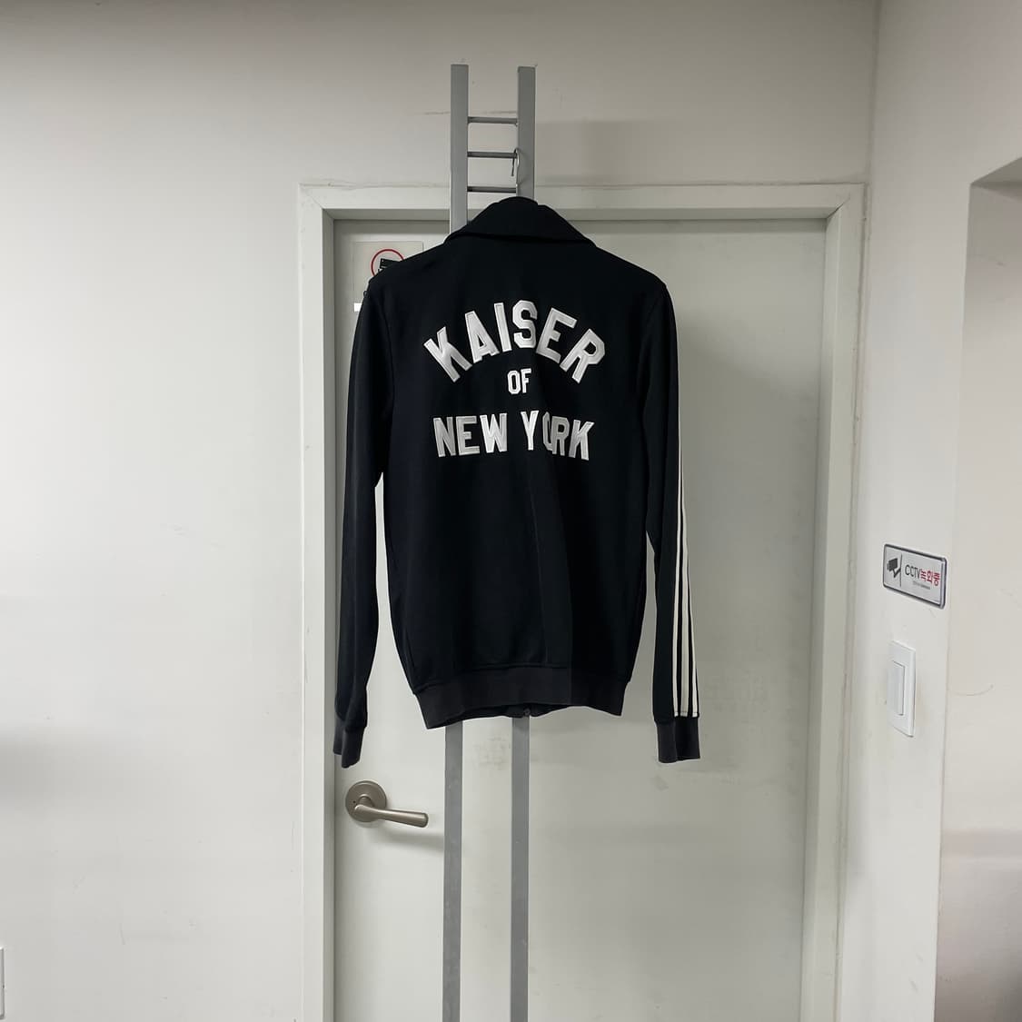 아디다스 뉴욕 트랙탑 져지 블랙 100 상품이미지6