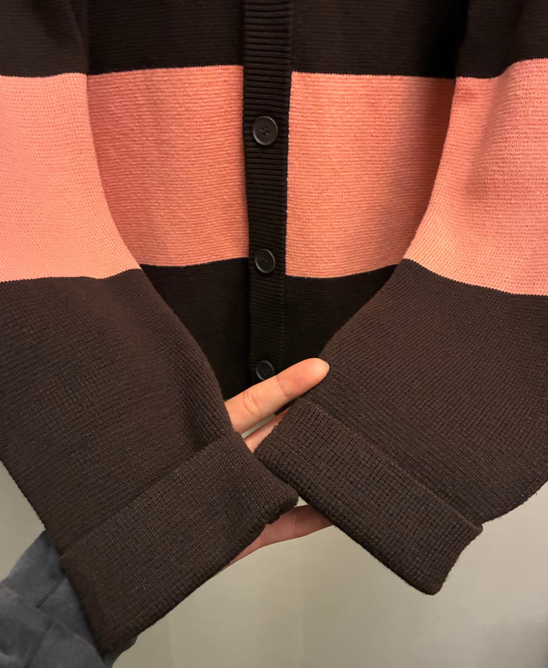 (S/100)COS 코스 울 코튼 브라운핑크 컬러 블록 헤비가디건 상품이미지6