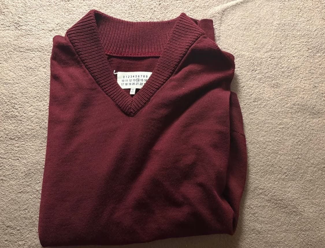 메종 마르지엘라 버건디 니트 상품이미지1