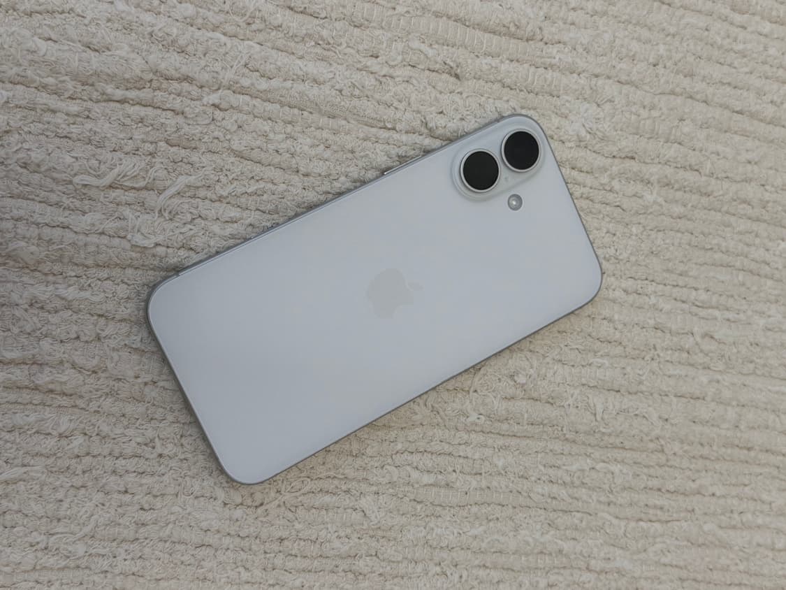 아이폰 16 플러스 256 화이트 상품이미지1