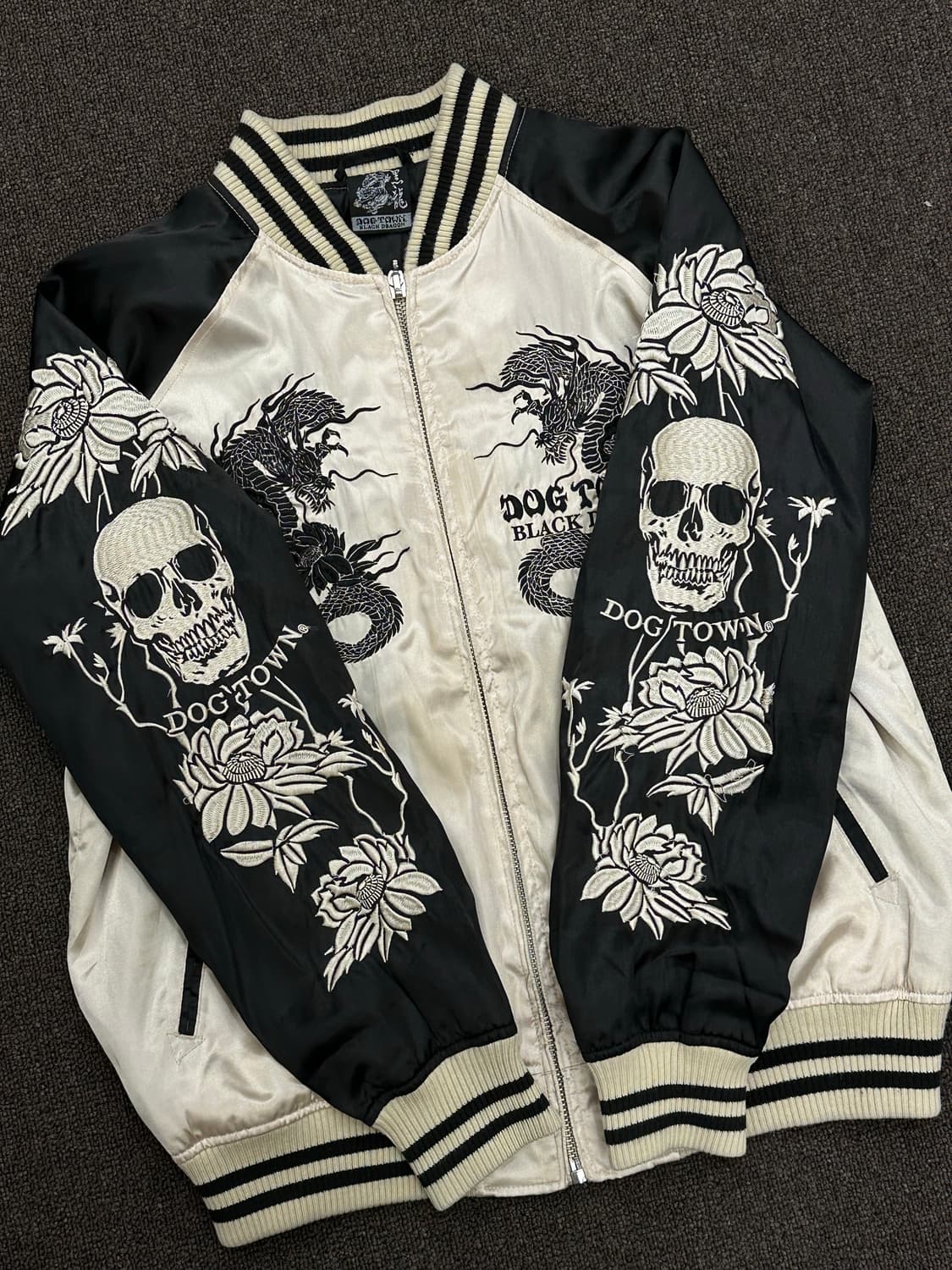 L)도그타운 빈티지 블랙 드래곤 자수 스카쟌 상품이미지8