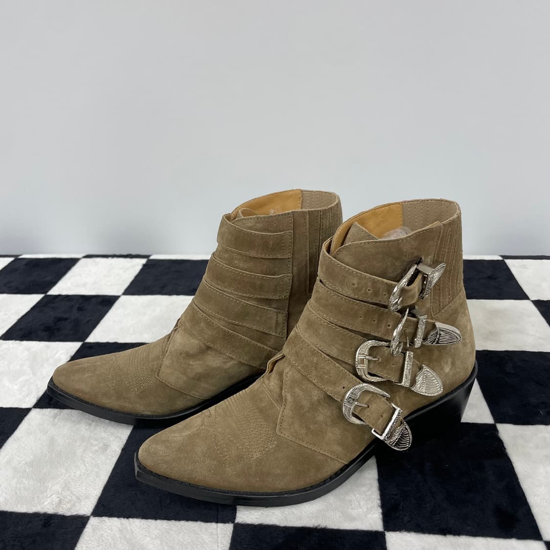 Toga Pulla 토가 풀라 스웨이드 버클 웨스턴 앵클 부츠 (39) 상품이미지3