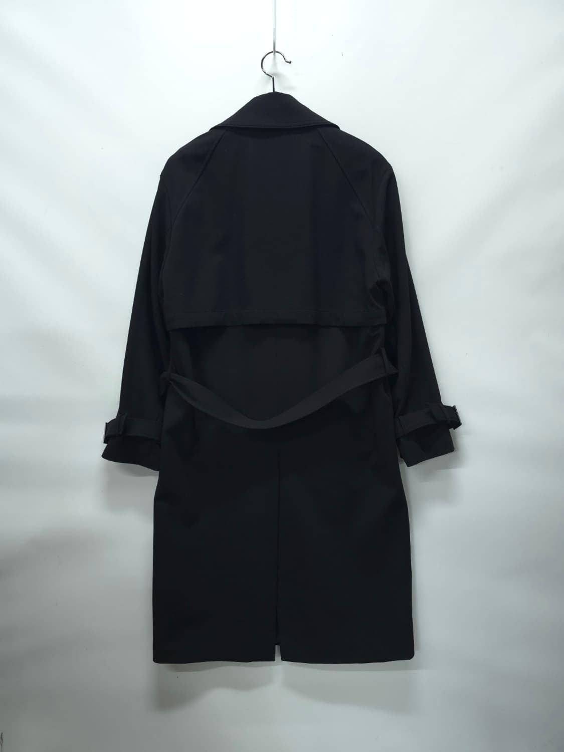 드로우핏(DRAW FIT) 블랙 더블 트렌치 코트 (L사이즈)(상태최상) 상품이미지4
