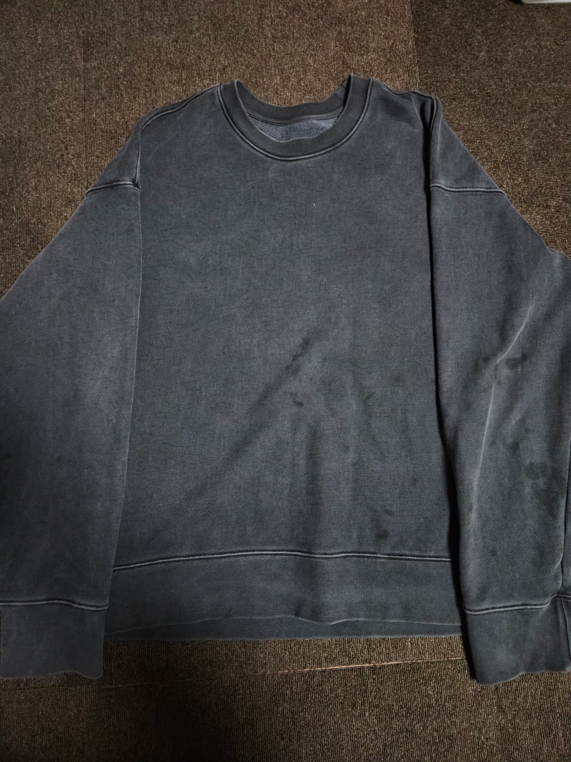 어텐션로우 피그먼트 맨투맨  1사이즈 상품이미지1