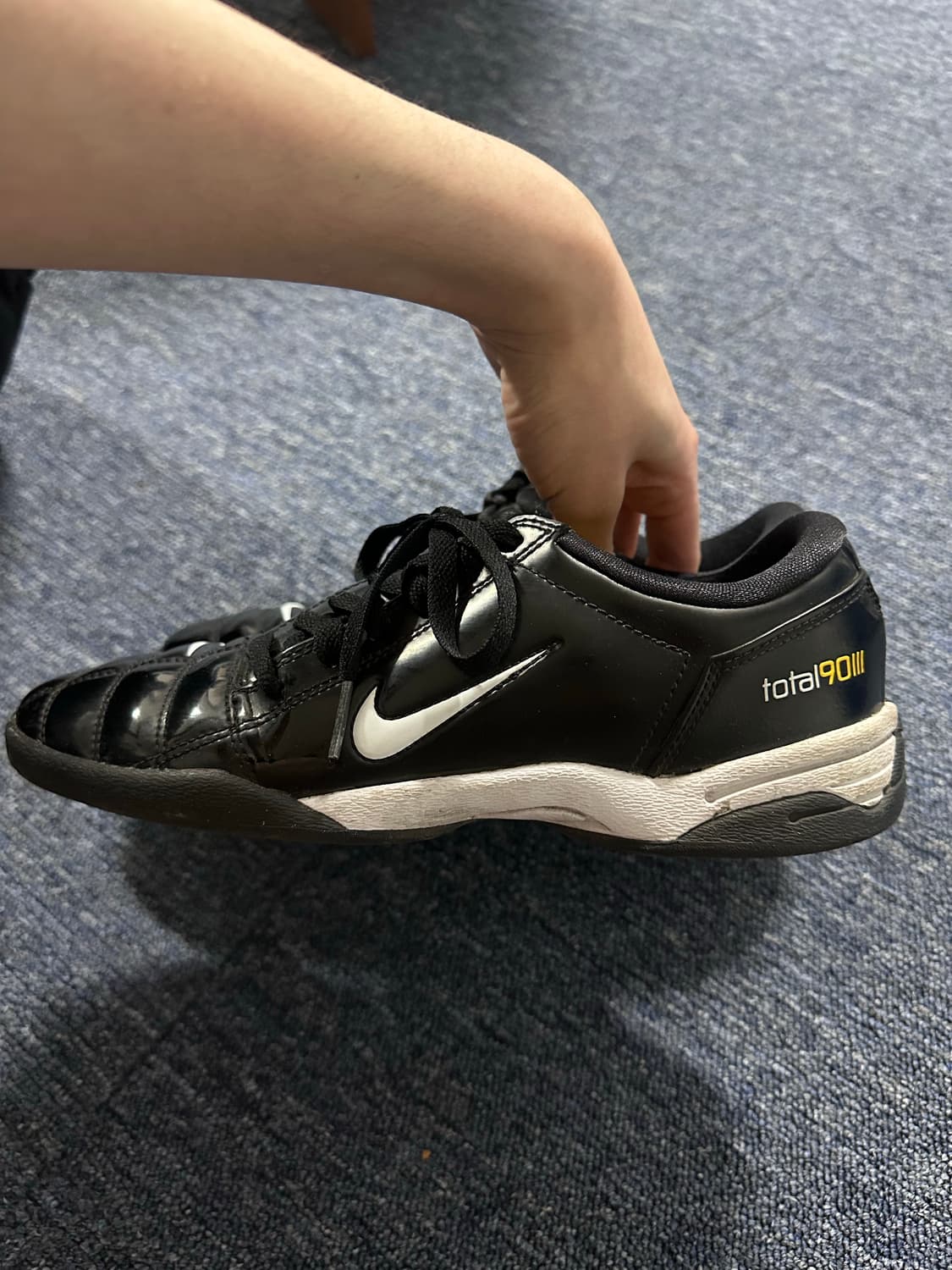 나이키 토탈90 블랙 245 상품이미지2