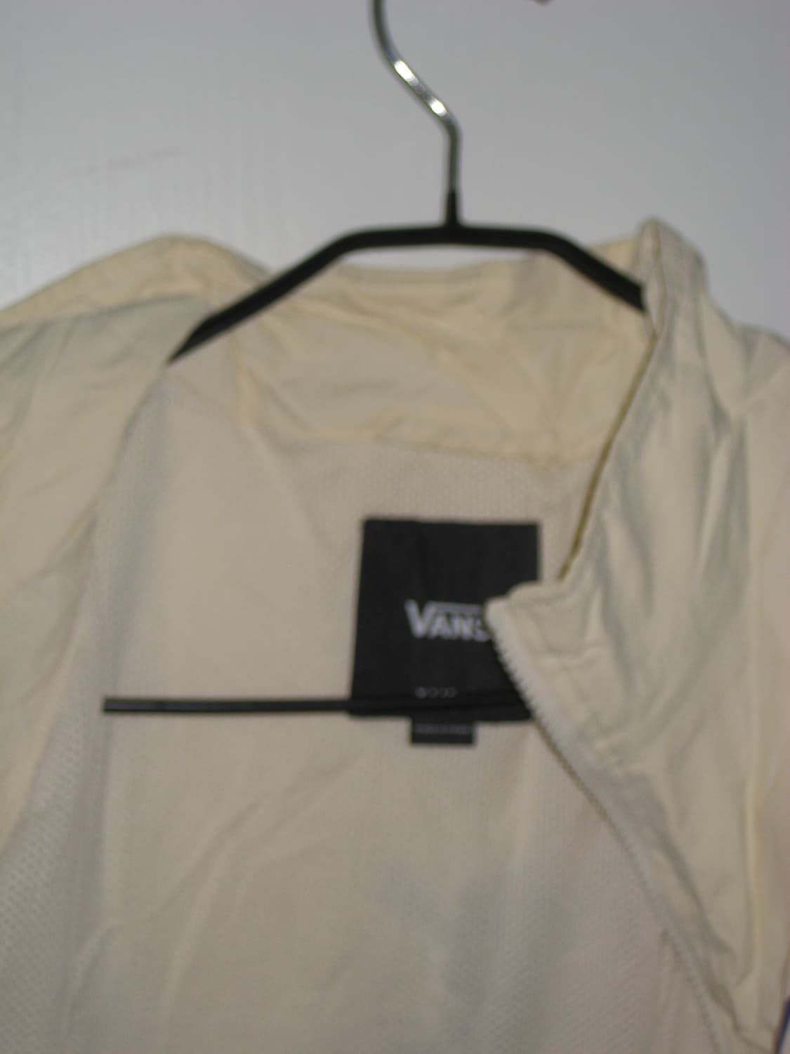 반스 vans의 테이핑 바람막이 입니다 상품이미지3