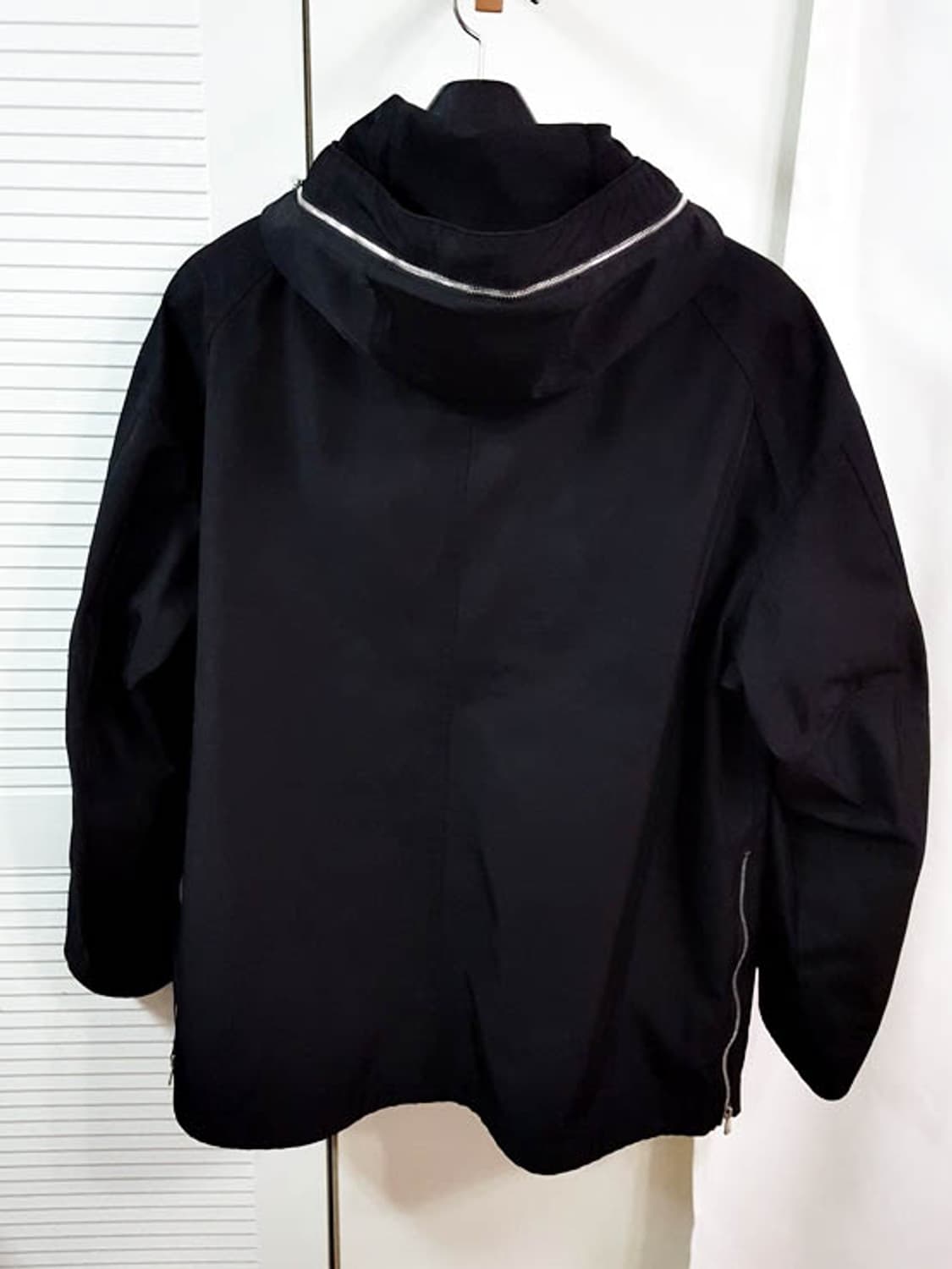 질스튜어트 남성 오버핏 쉘파카 자켓 블랙 상품이미지5