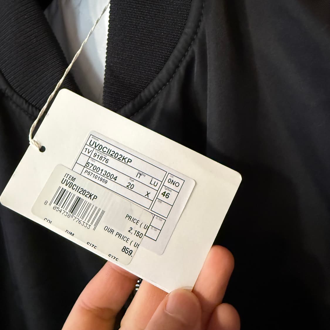 발렌티노 23 f/w VLTN 봄버 자켓 판매 합니다. 상품이미지5