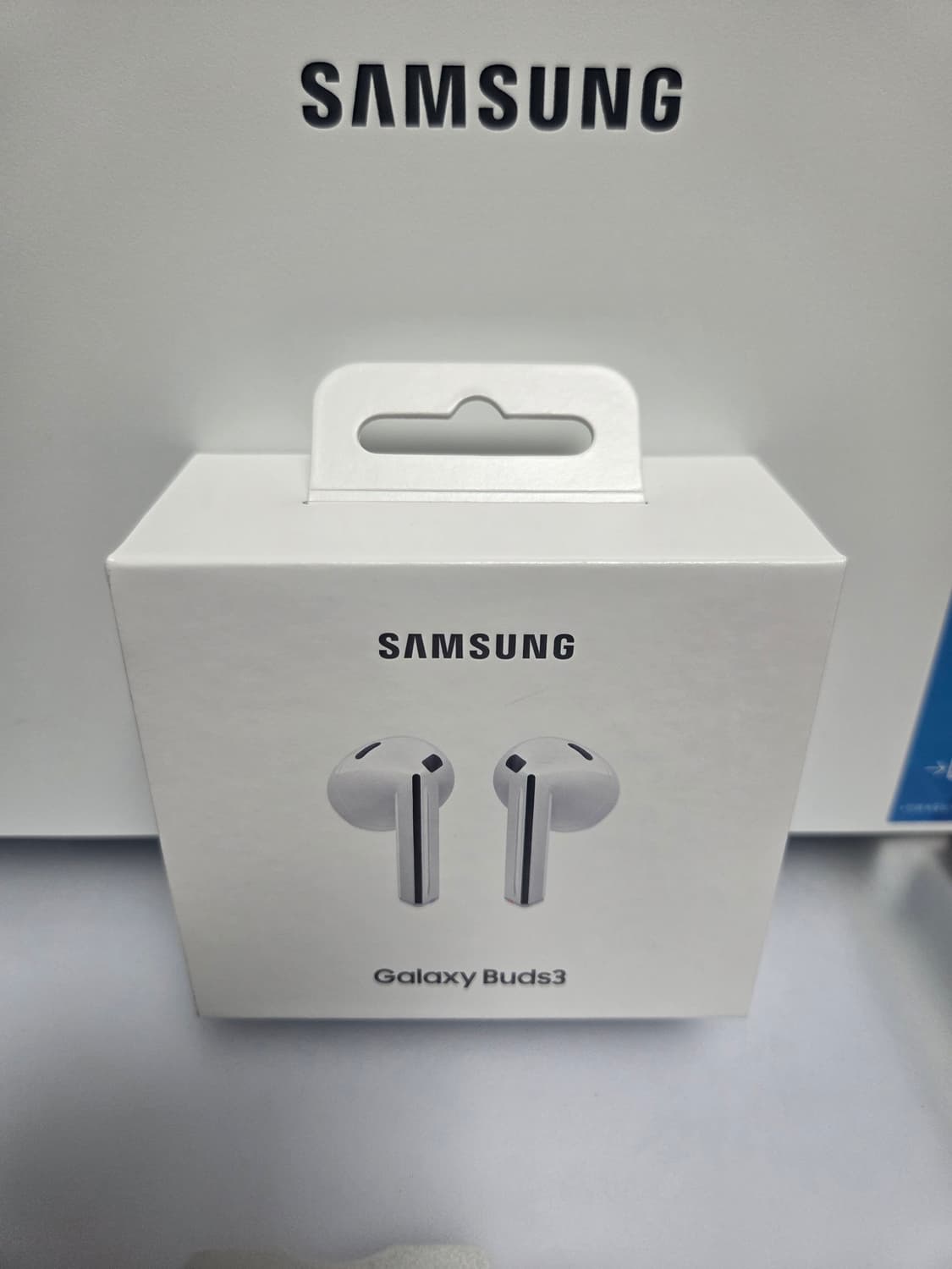 버즈3 화이트 미개봉 새상품 상품이미지1