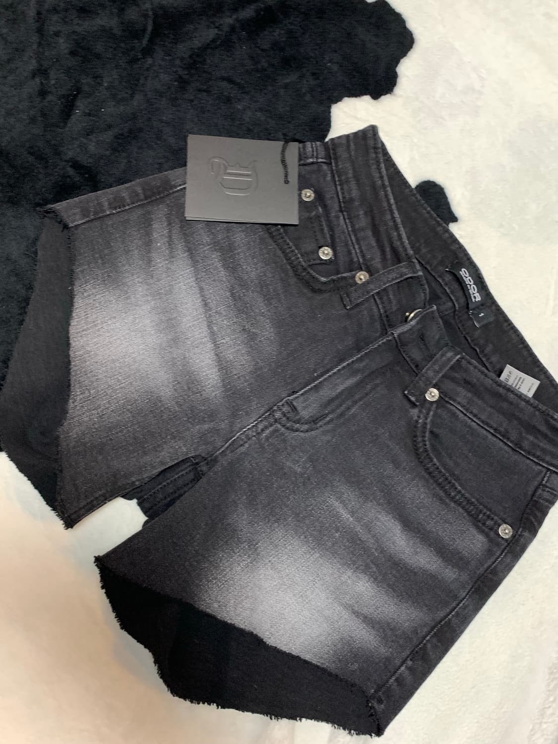 오도어 빈티지로우 쇼츠  상품이미지1