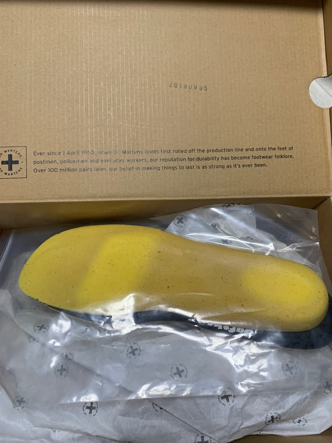 닥터마틴 패트리샤 III UK7 260 새상품 상품이미지6