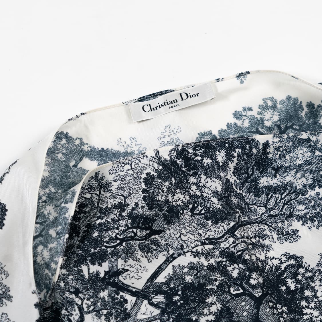 디올 트왈 드 주이 정글 모티브 실크 스카프 상품이미지4