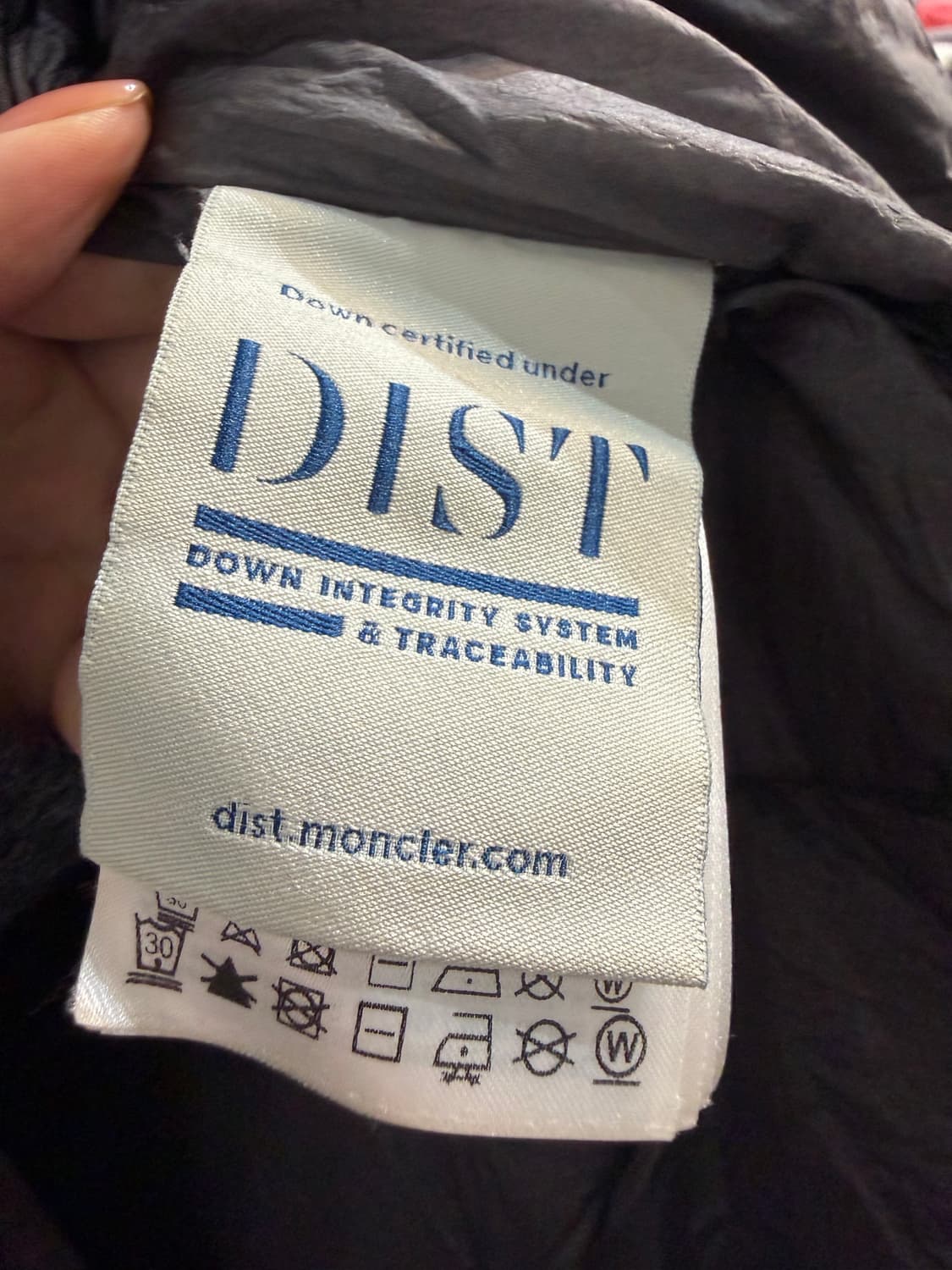 Moncler 롱패딩 6size 상품이미지4