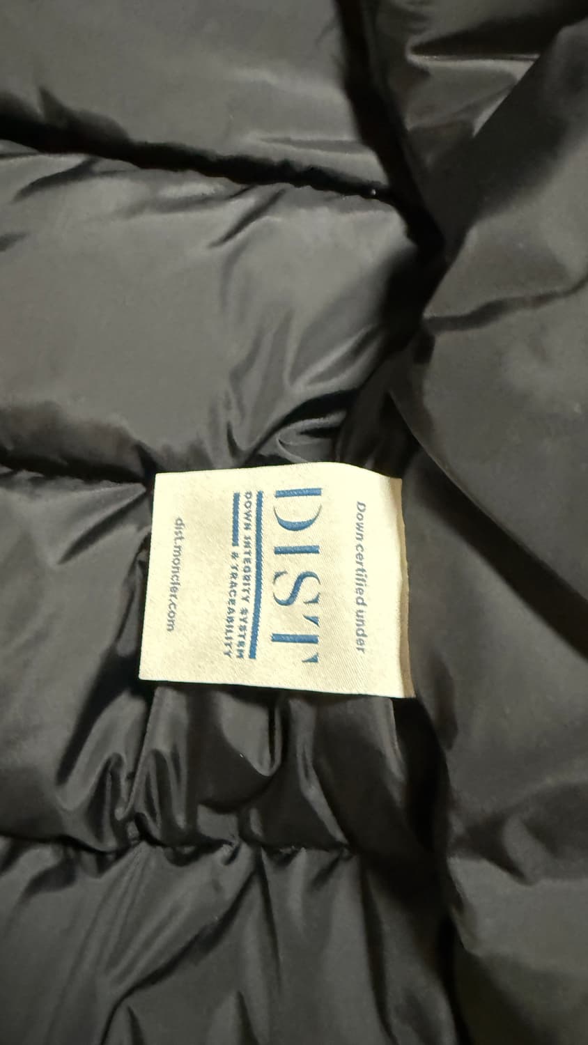 몽클레어 AITON 남성 패딩 블랙 TG 4 상품이미지5