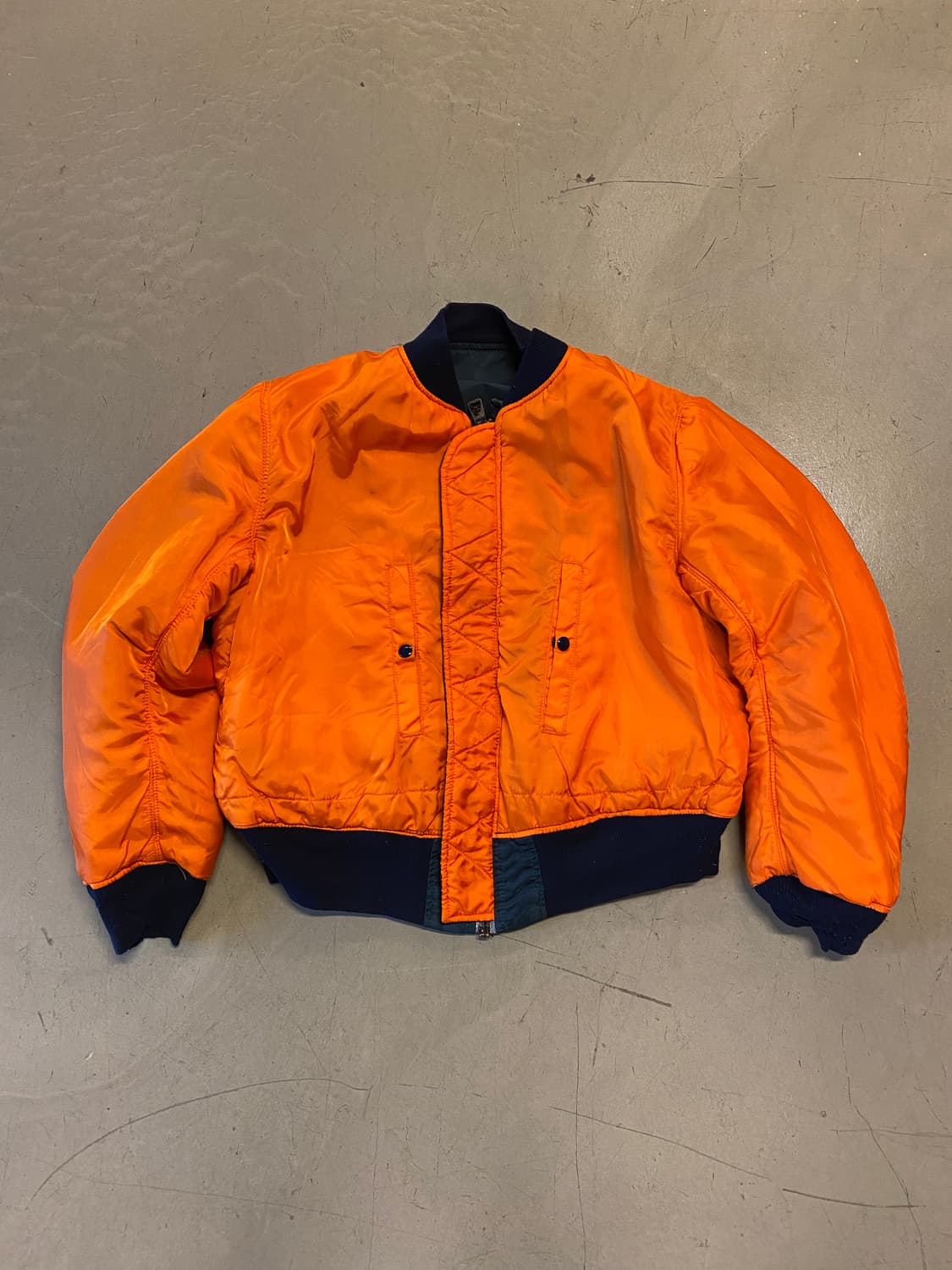 알파인더스트리 리버서블 점퍼 (Man L) AA1328 상품이미지2