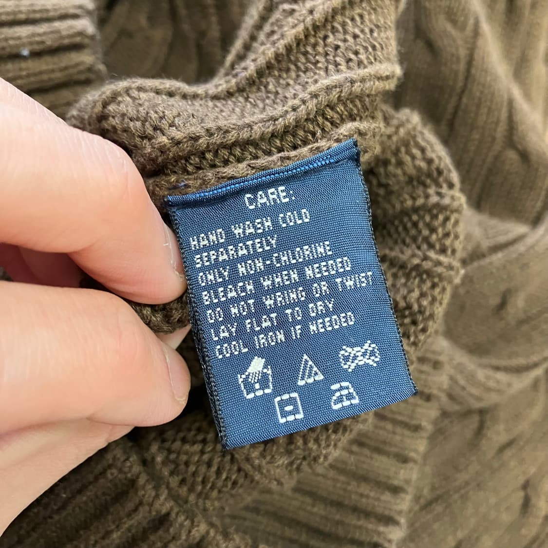 N88 폴로 꽈배기 브이넥 니트 상품이미지4