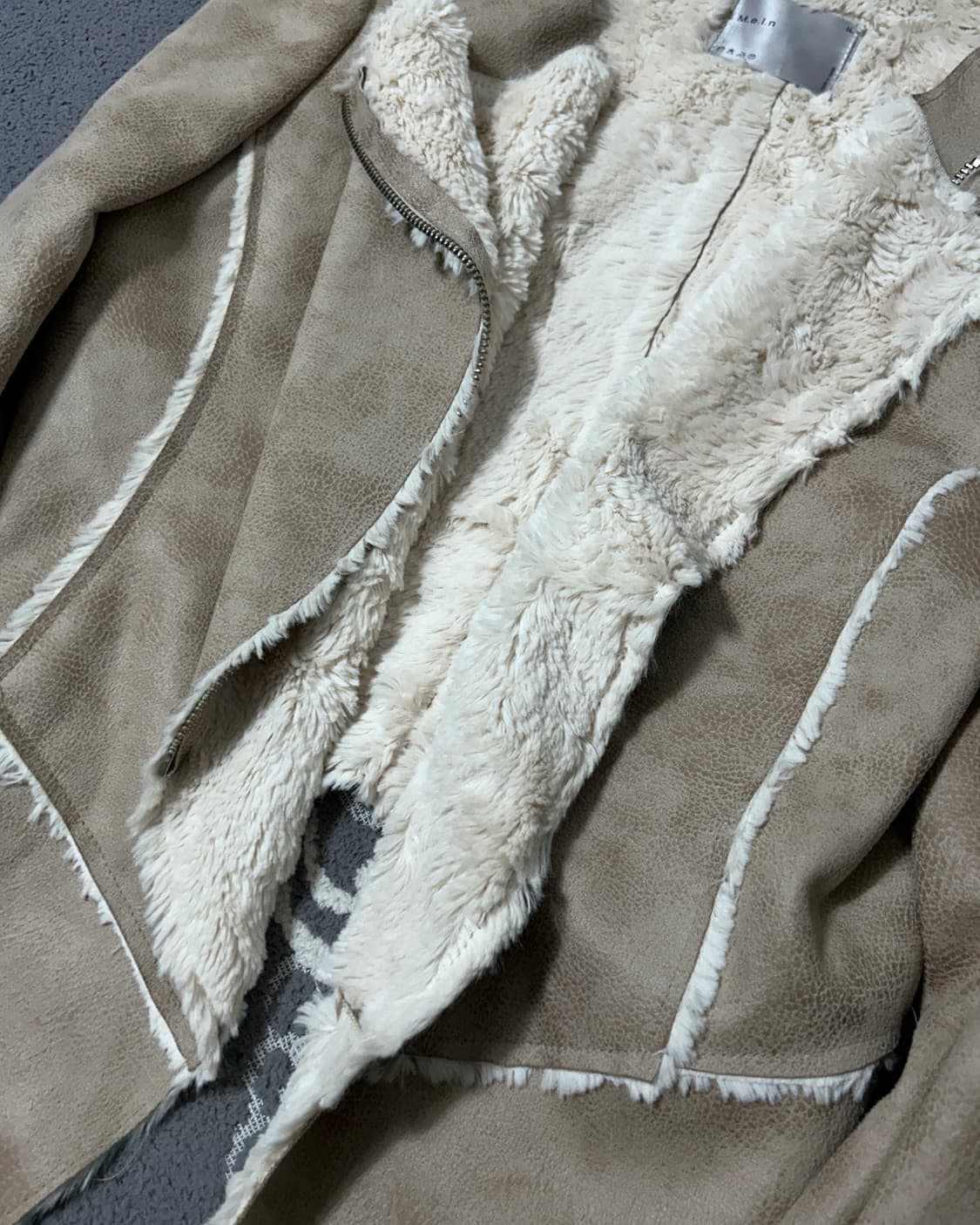 드레이프 크롭 퍼 자켓 상품이미지2