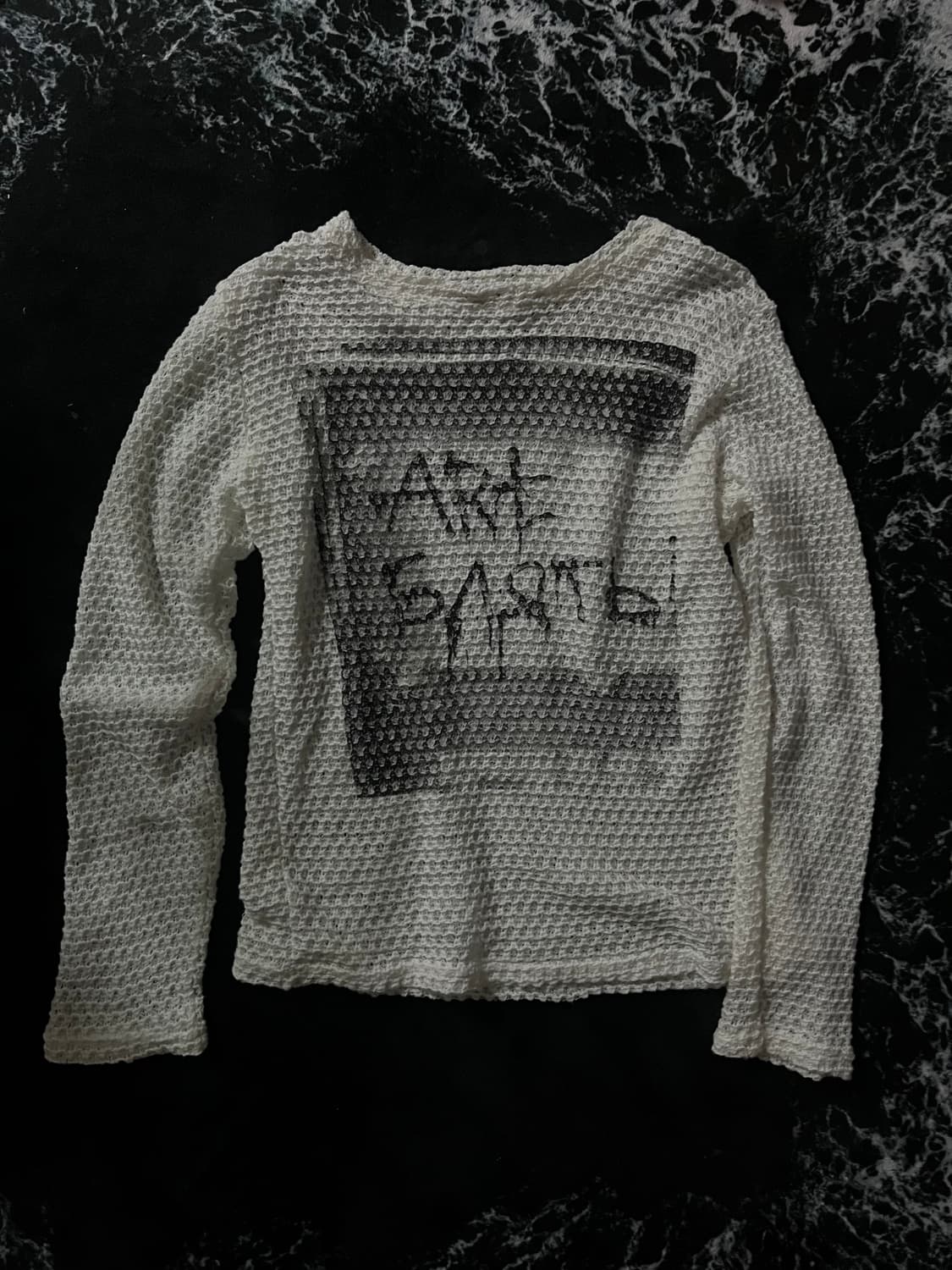 그물펀칭 니트 상품이미지1