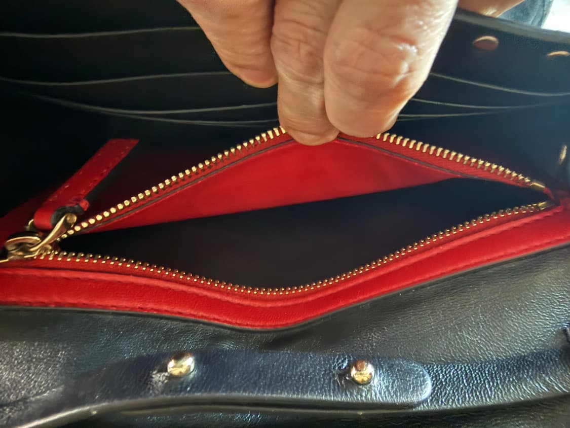 발렌티노락스터드크로스백 상품이미지6