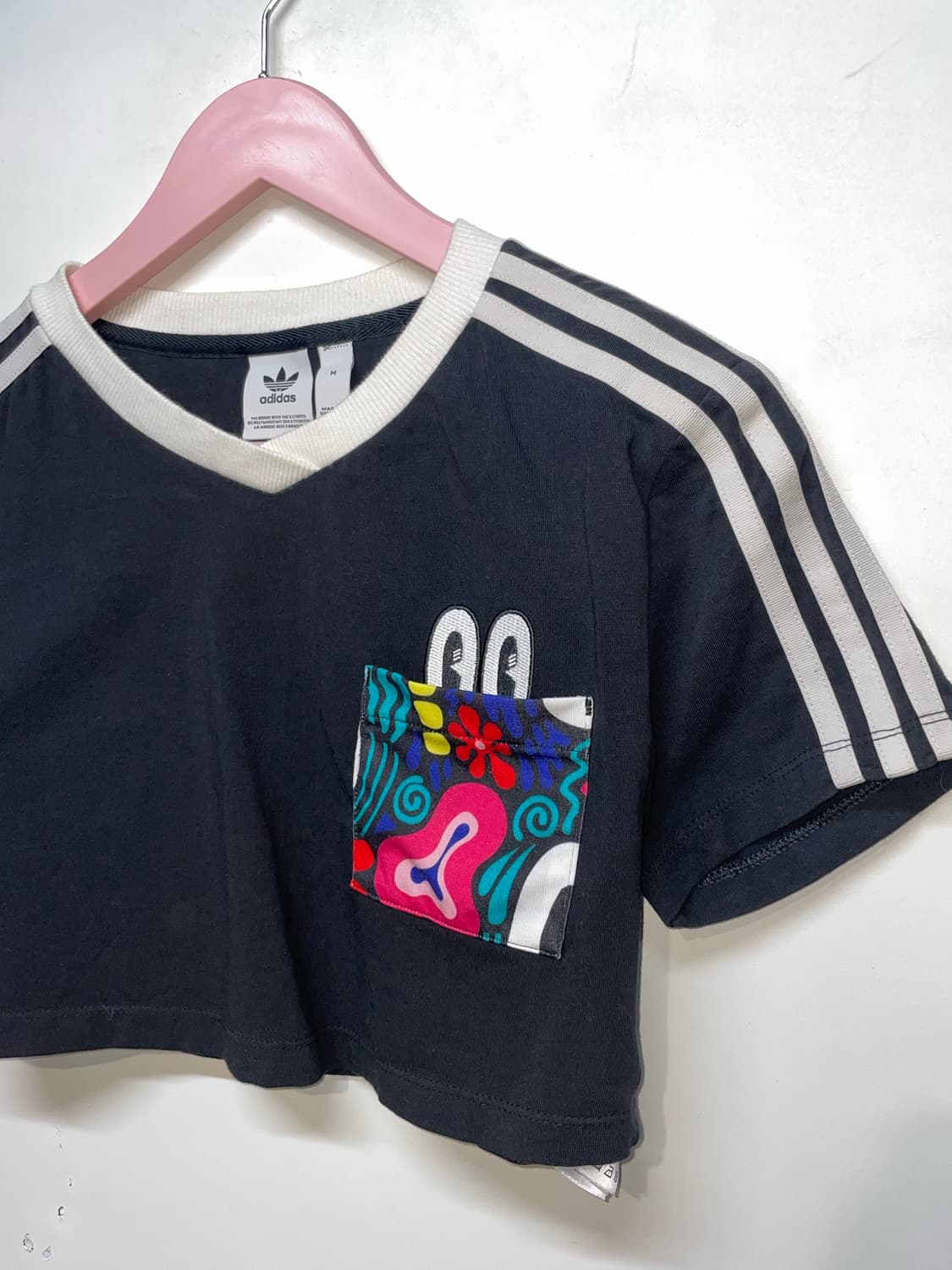 아디다스 삼선 프린팅 크롭 티셔츠 상품이미지2