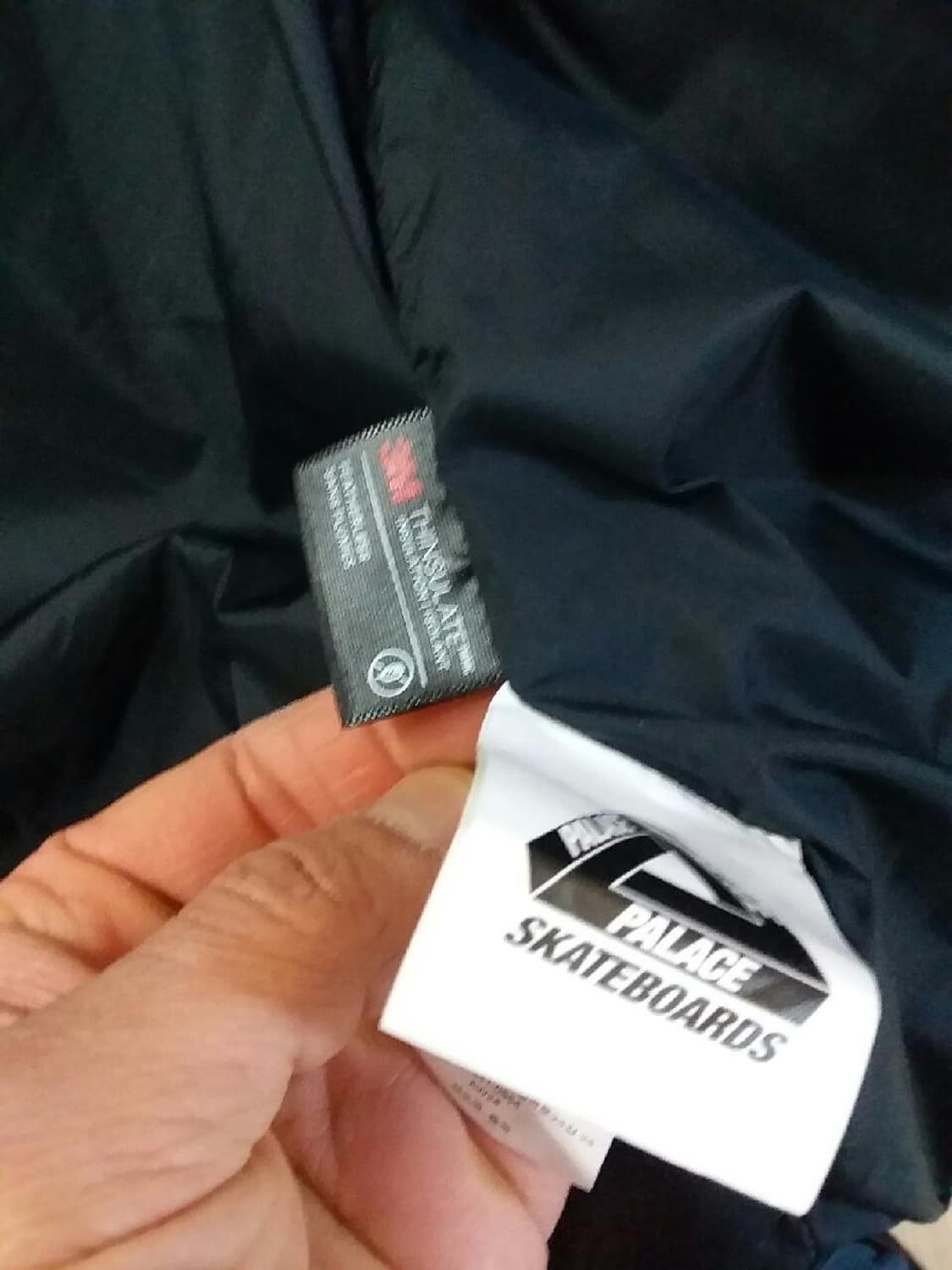 팔라스 스포츠 밋 푸퍼 네이비 토마토레드 24fw 상품이미지4