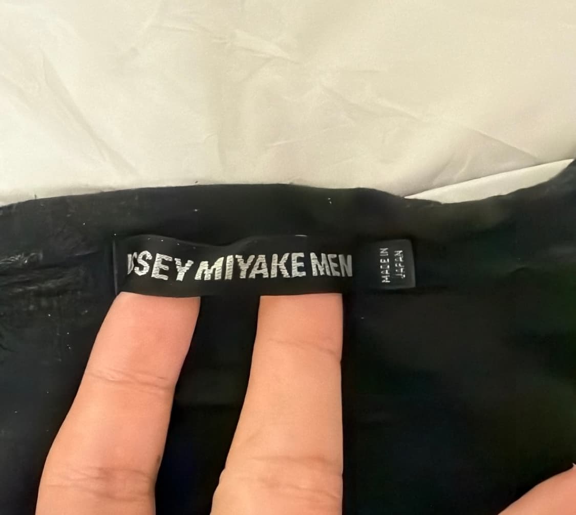 이세이 미야케 롱슬리브 상품이미지2