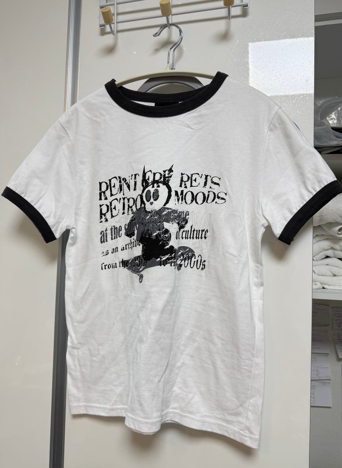 아캄 Aakam Cracked Letter Ringer Top 상품이미지3
