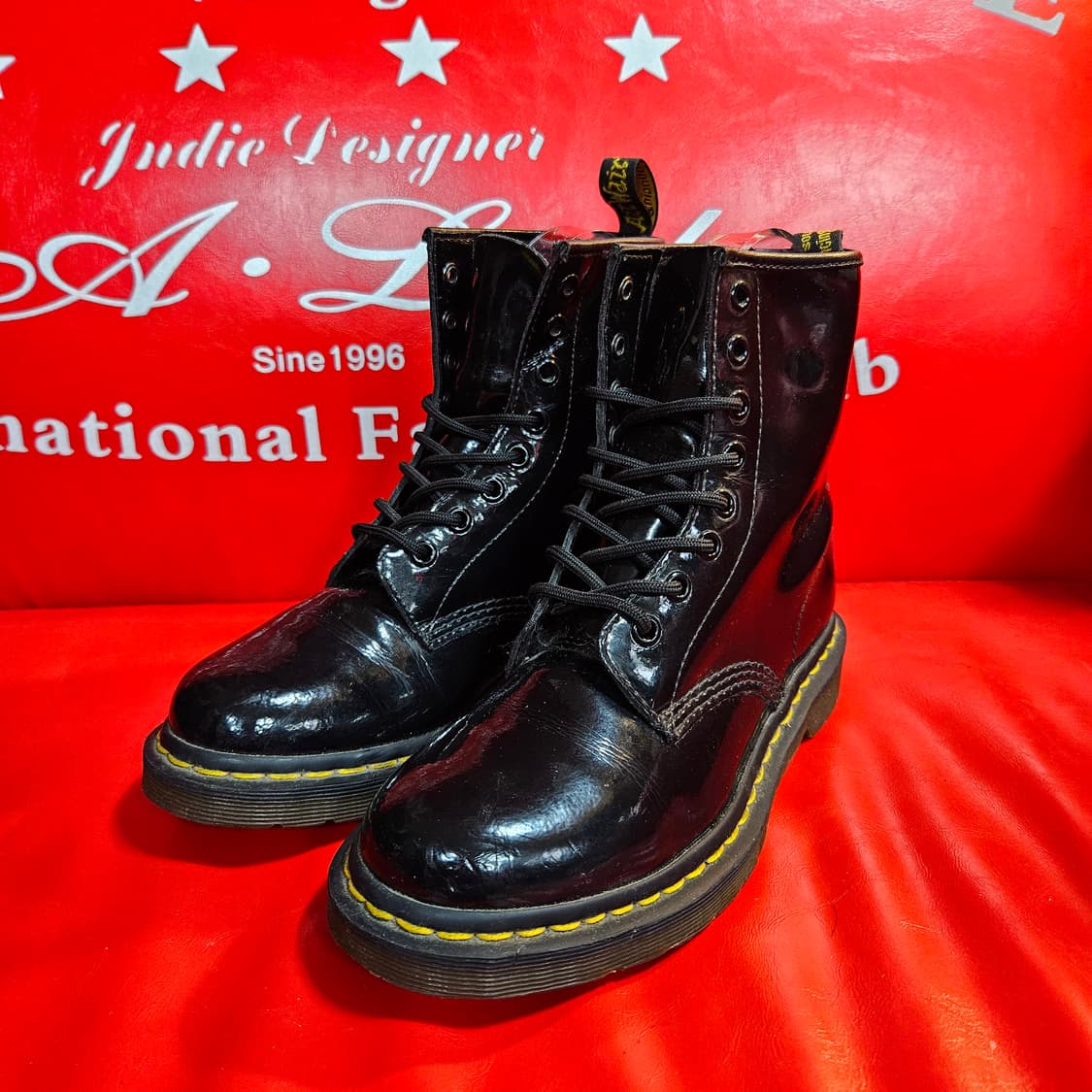 닥터마틴(Dr.Martens) 1460w 8홀 유광 부츠 38size 상품이미지1
