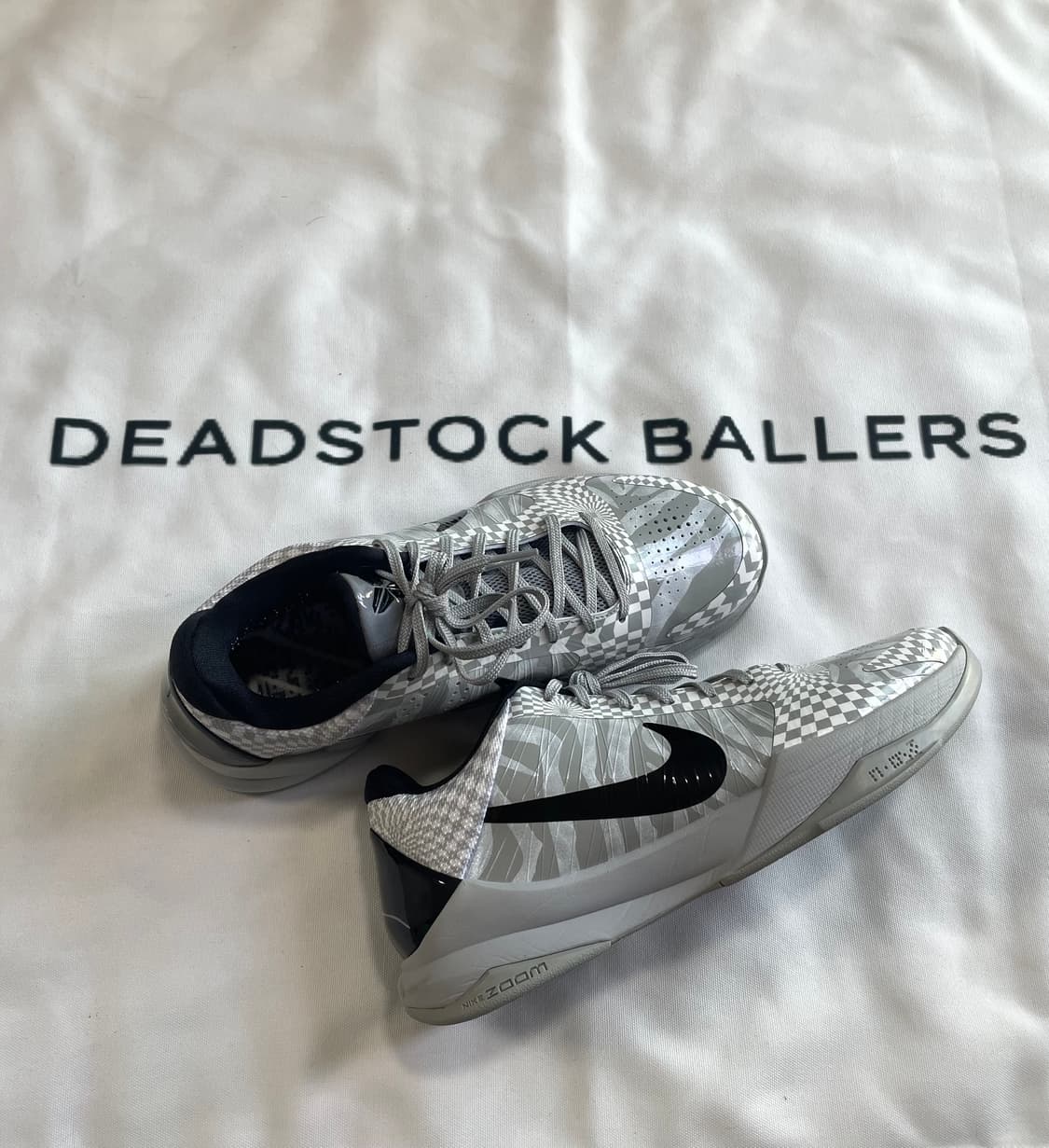 코비5 프로트로 Zebra Demar derozan PE 상품이미지1