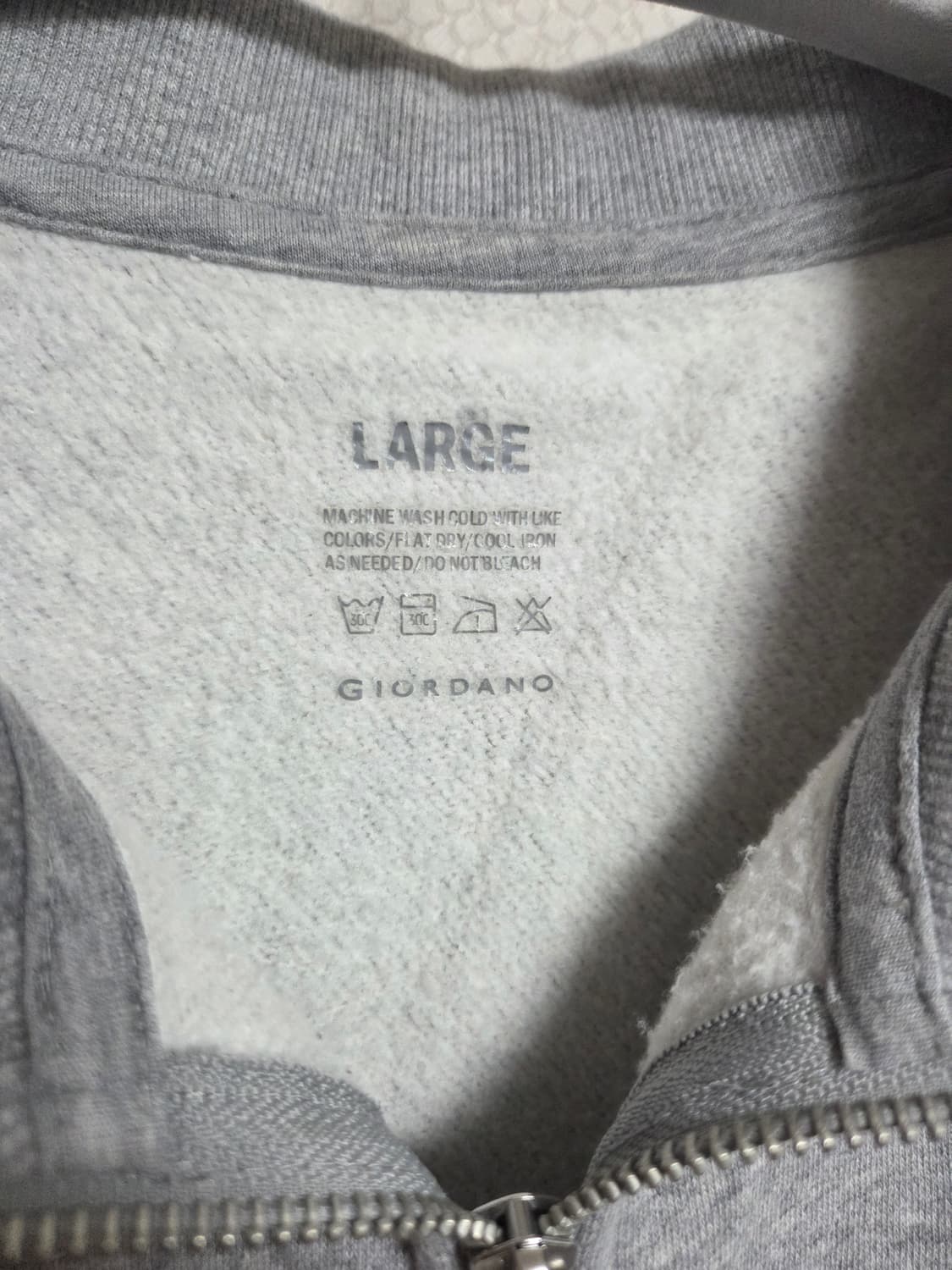 지오다노 하프집업 맨투맨 그레이 L 상품이미지3