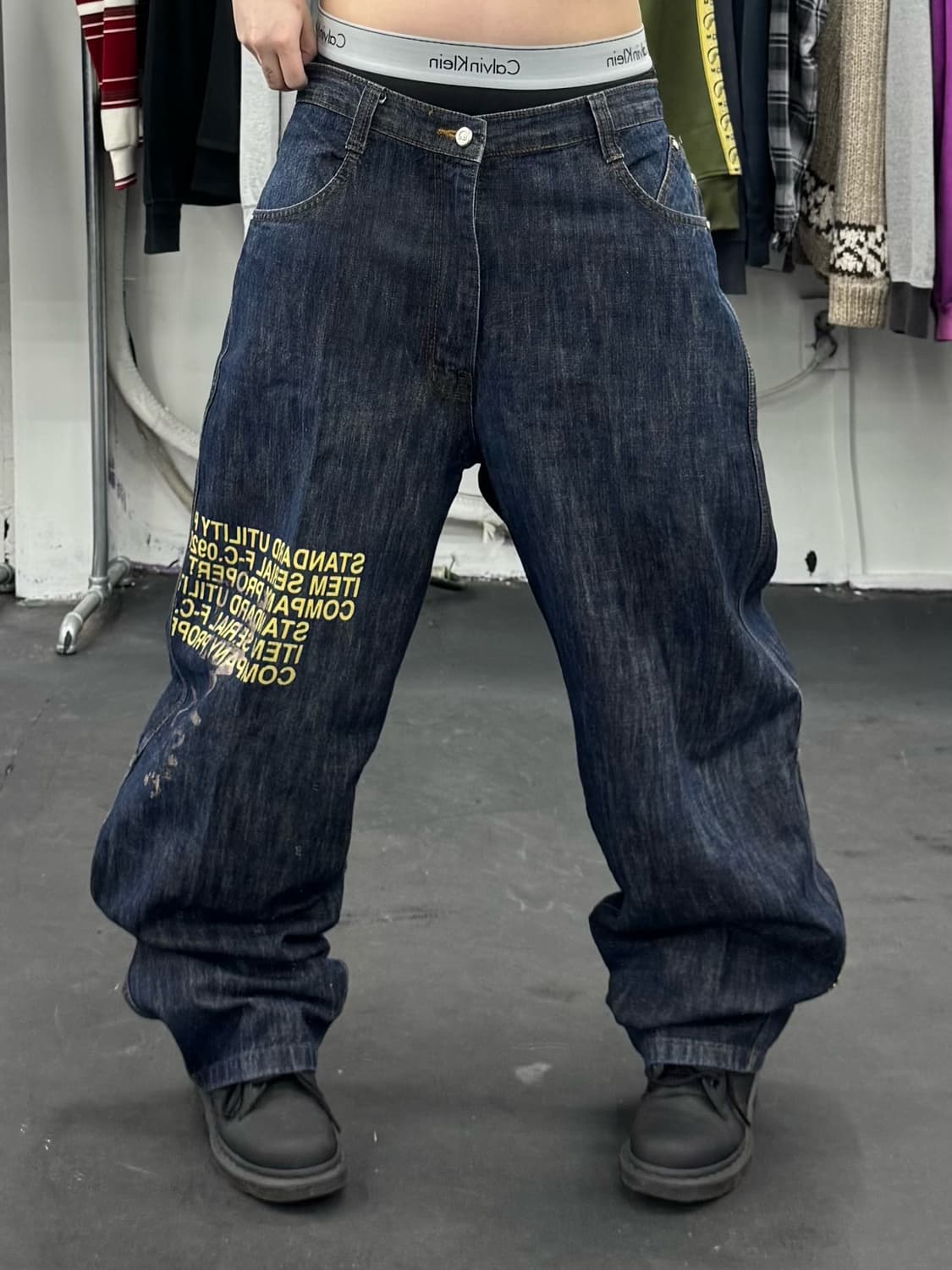 펠레펠레 레터링 올드스쿨 데님팬츠 상품이미지1