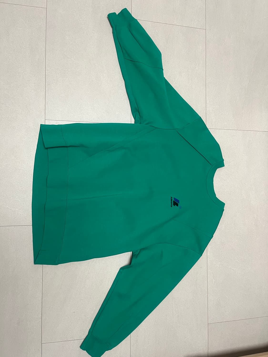 아더에러 x 자라 맨투맨 S/M 사이즈 상품이미지1