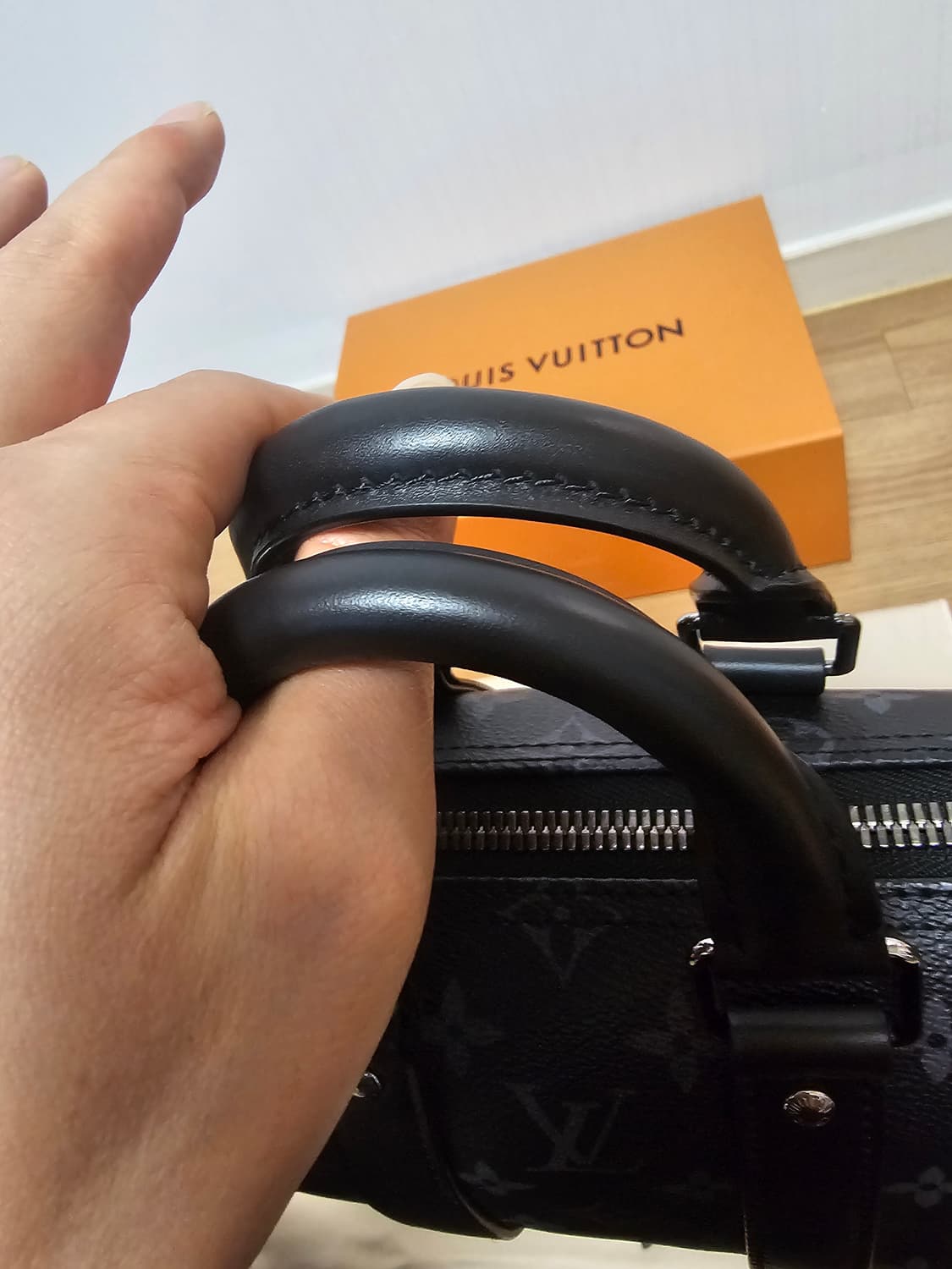 루이비통 이클립스 키폴25 반둘리에 신형 26년 상품이미지6