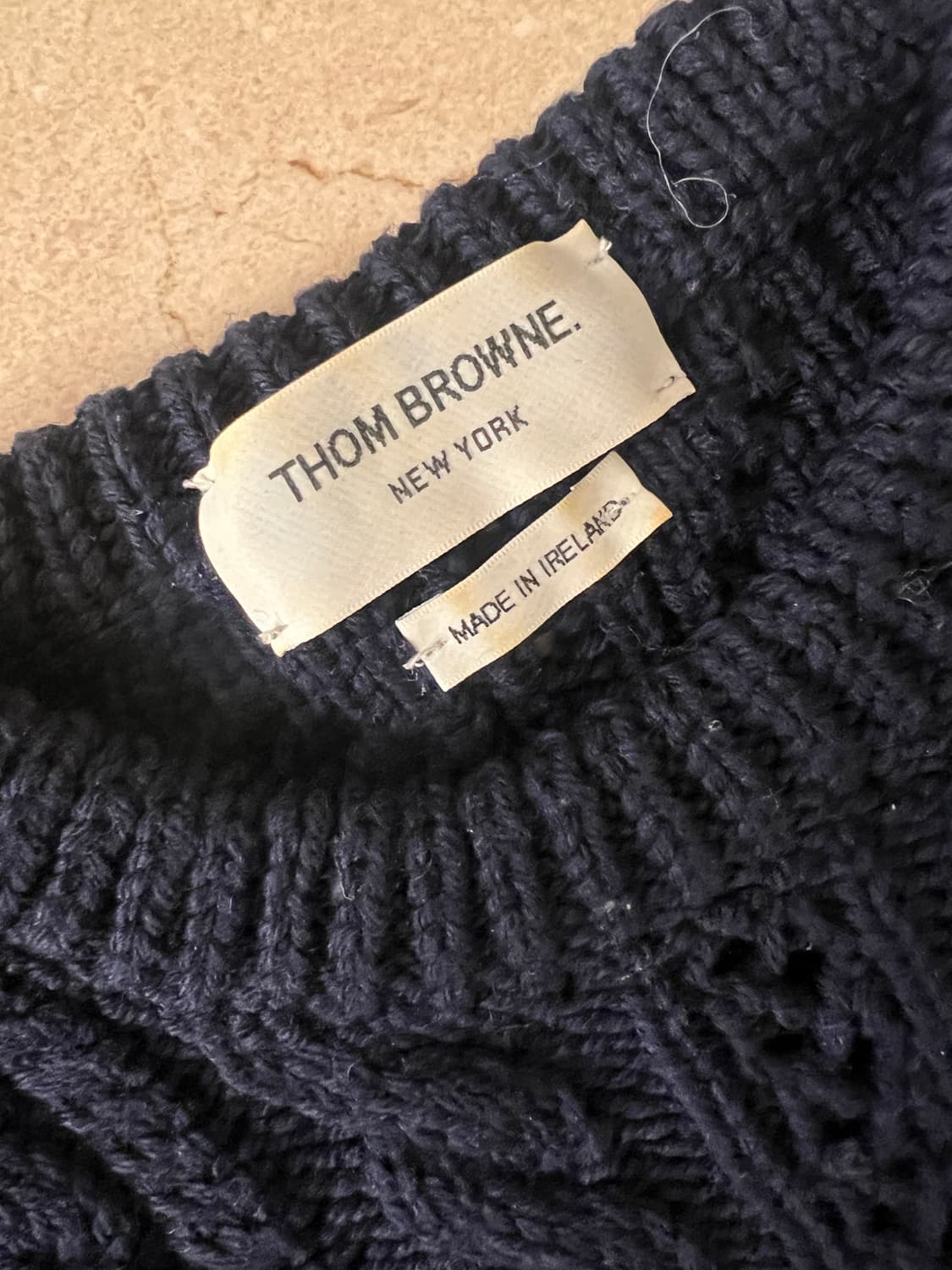 톰브라운 완장니트 상품이미지2