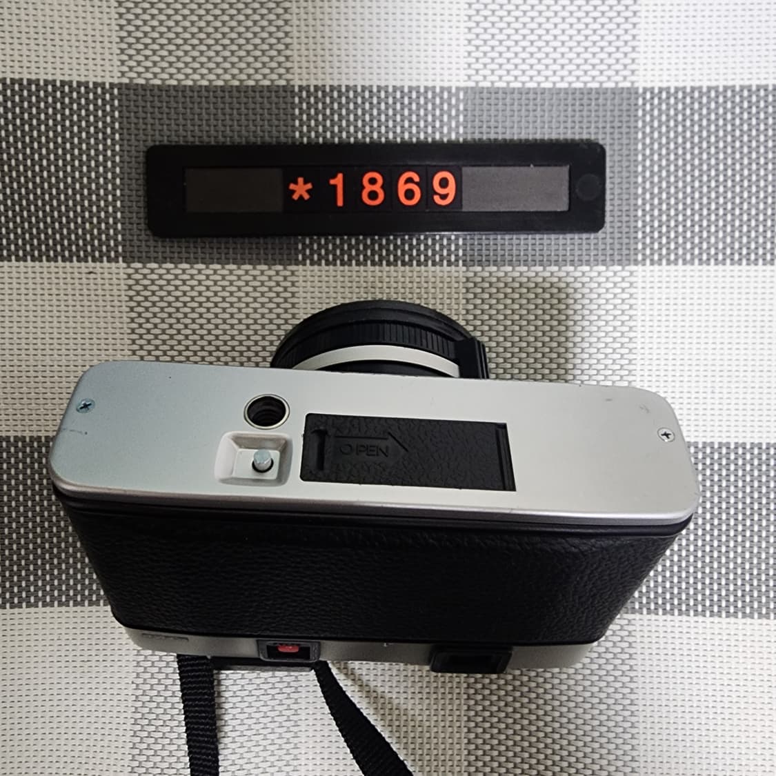 미놀타 하이매틱 F 필름카메라 실버바디 상품이미지4